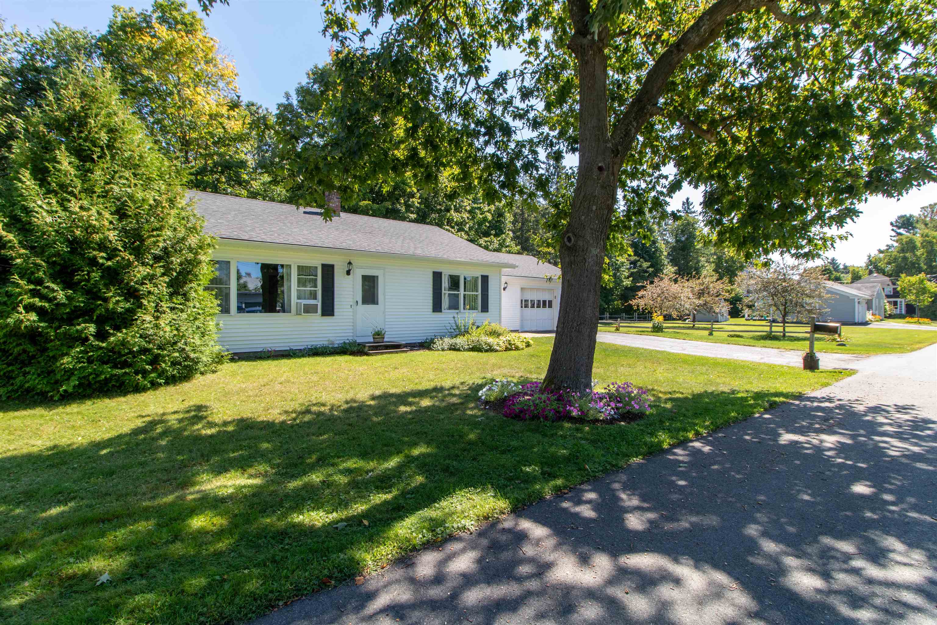 49 Forest Avenue Property Photo 40