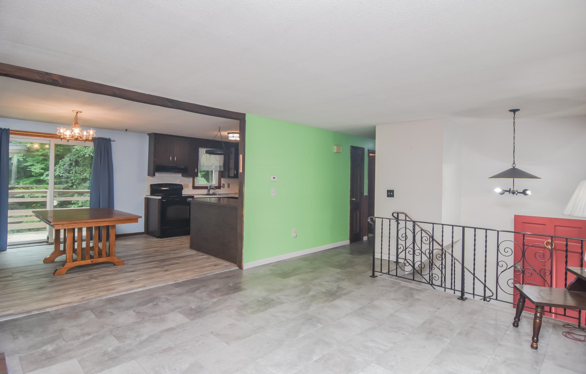 30 Davidson Avenue Property Photo 12