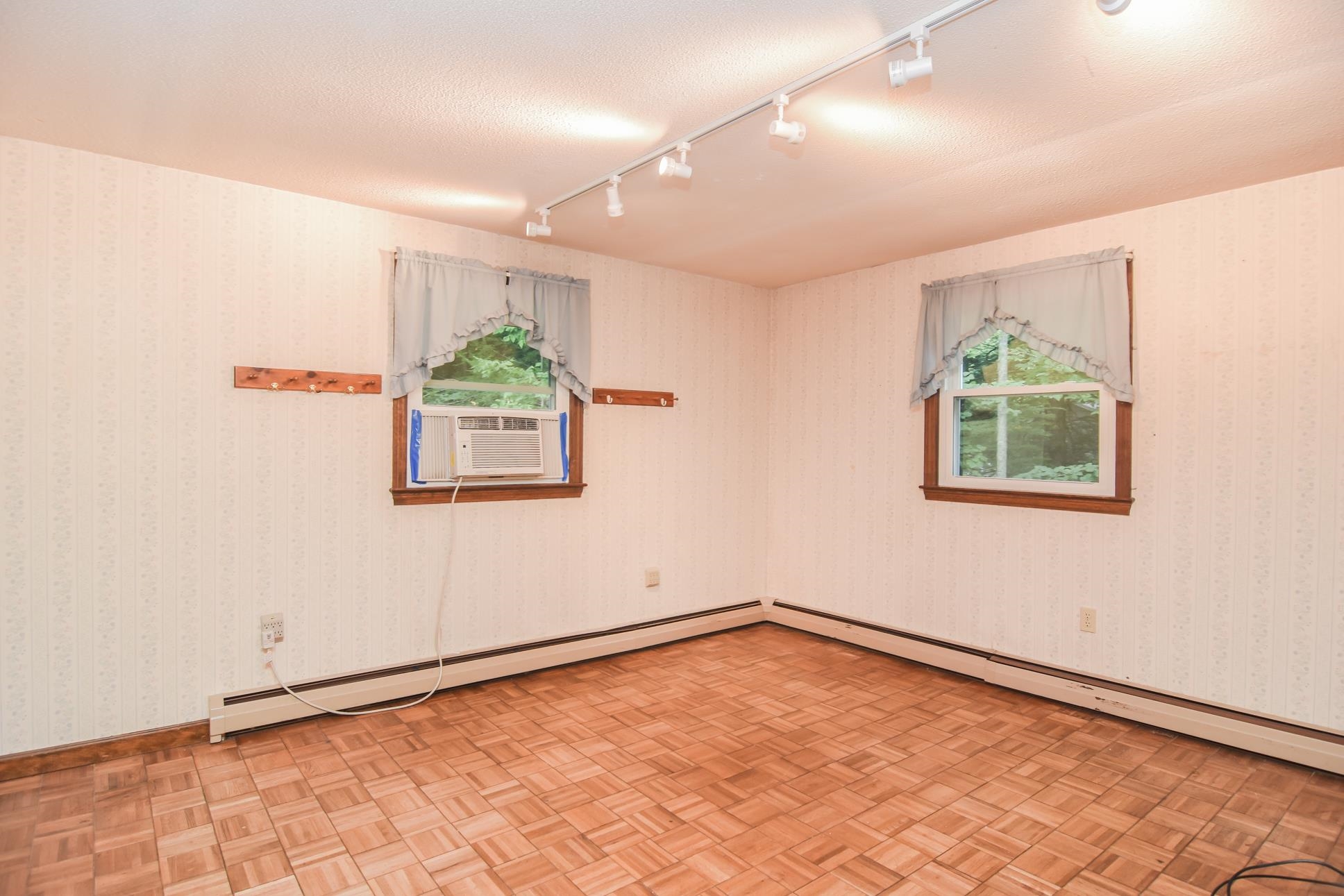 30 Davidson Avenue Property Photo 20