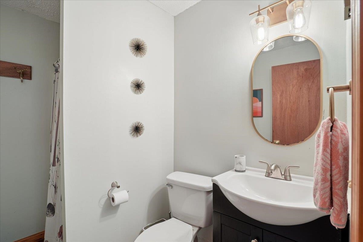 25 Mclaren Drive Property Photo 35