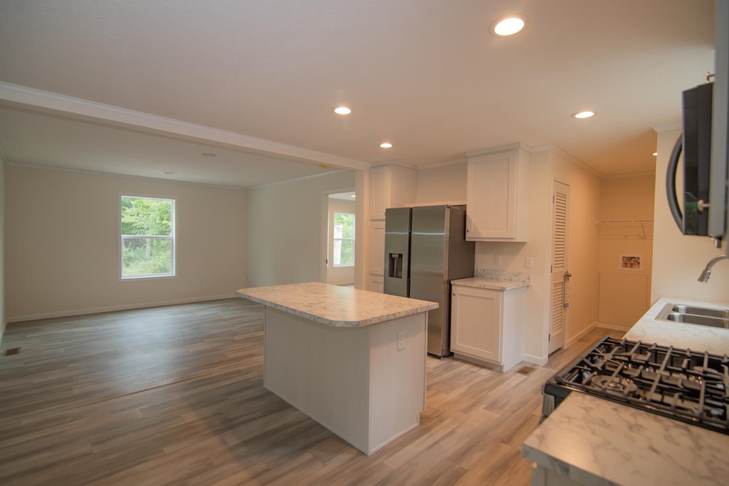 9 Cartwright Drive Property Photo 6
