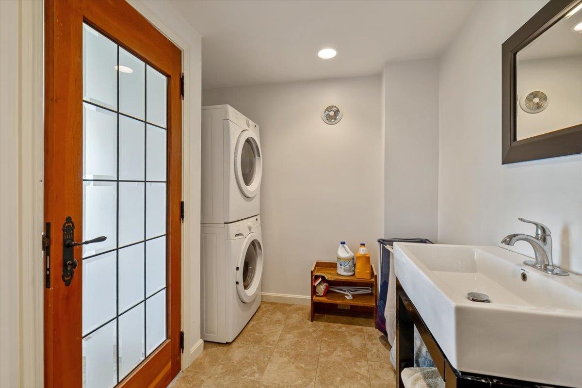 884 Nichols Road Property Photo 14
