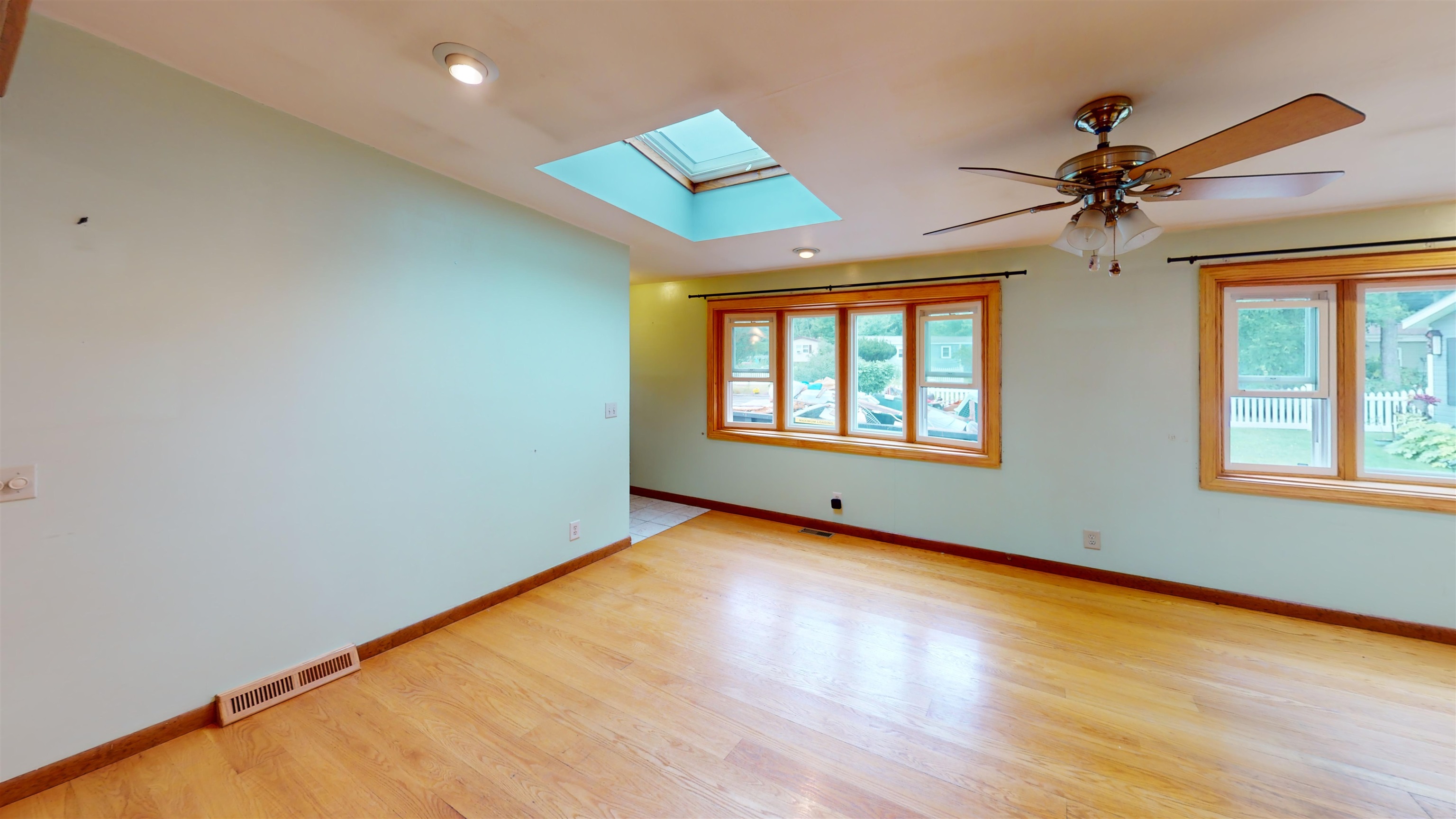 36 Vaillancourt Drive Property Photo 3