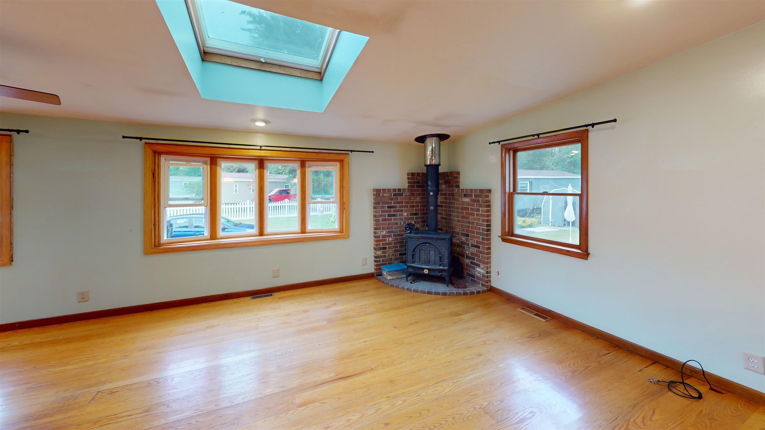 36 Vaillancourt Drive Property Photo 4