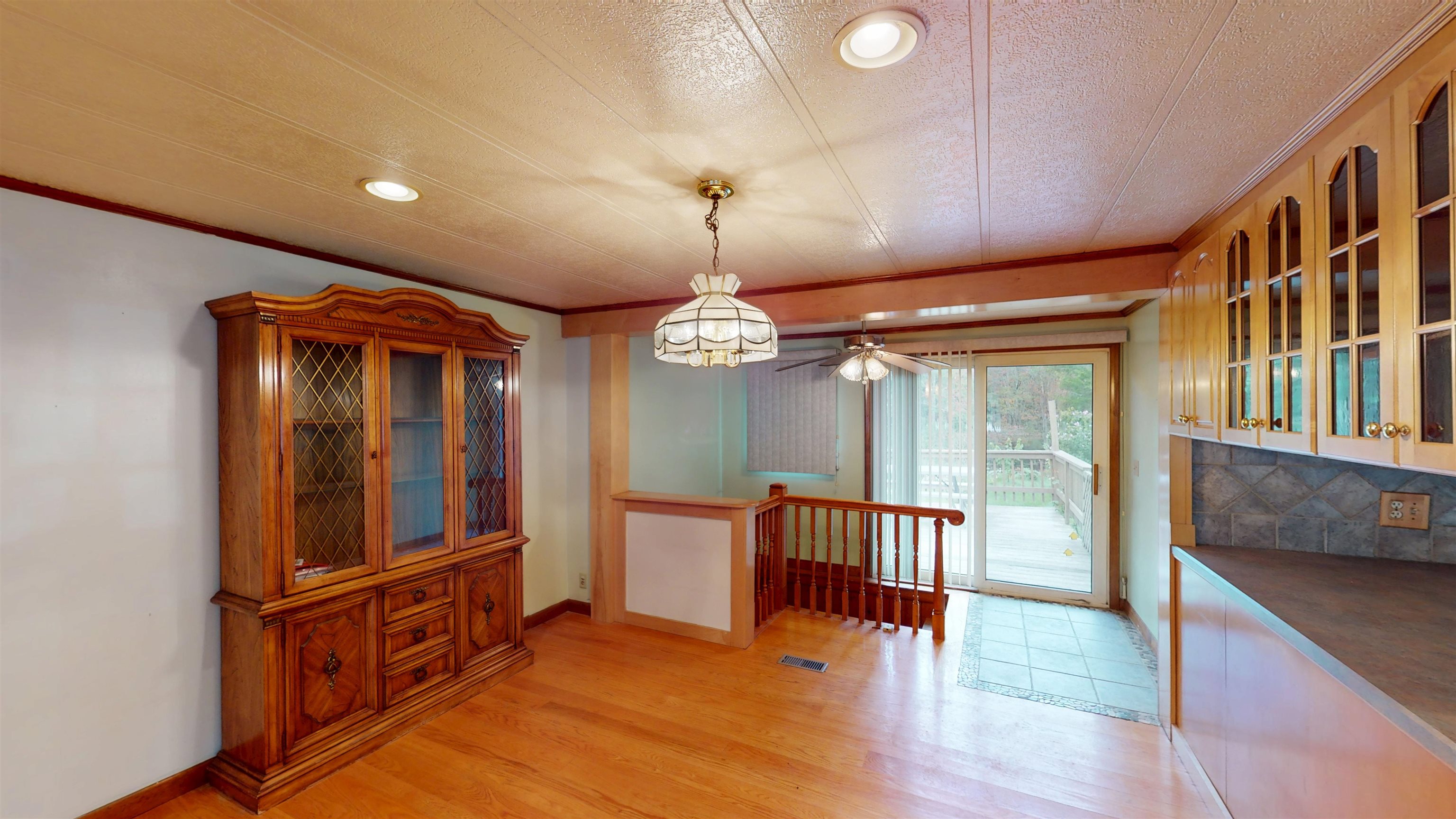 36 Vaillancourt Drive Property Photo 6