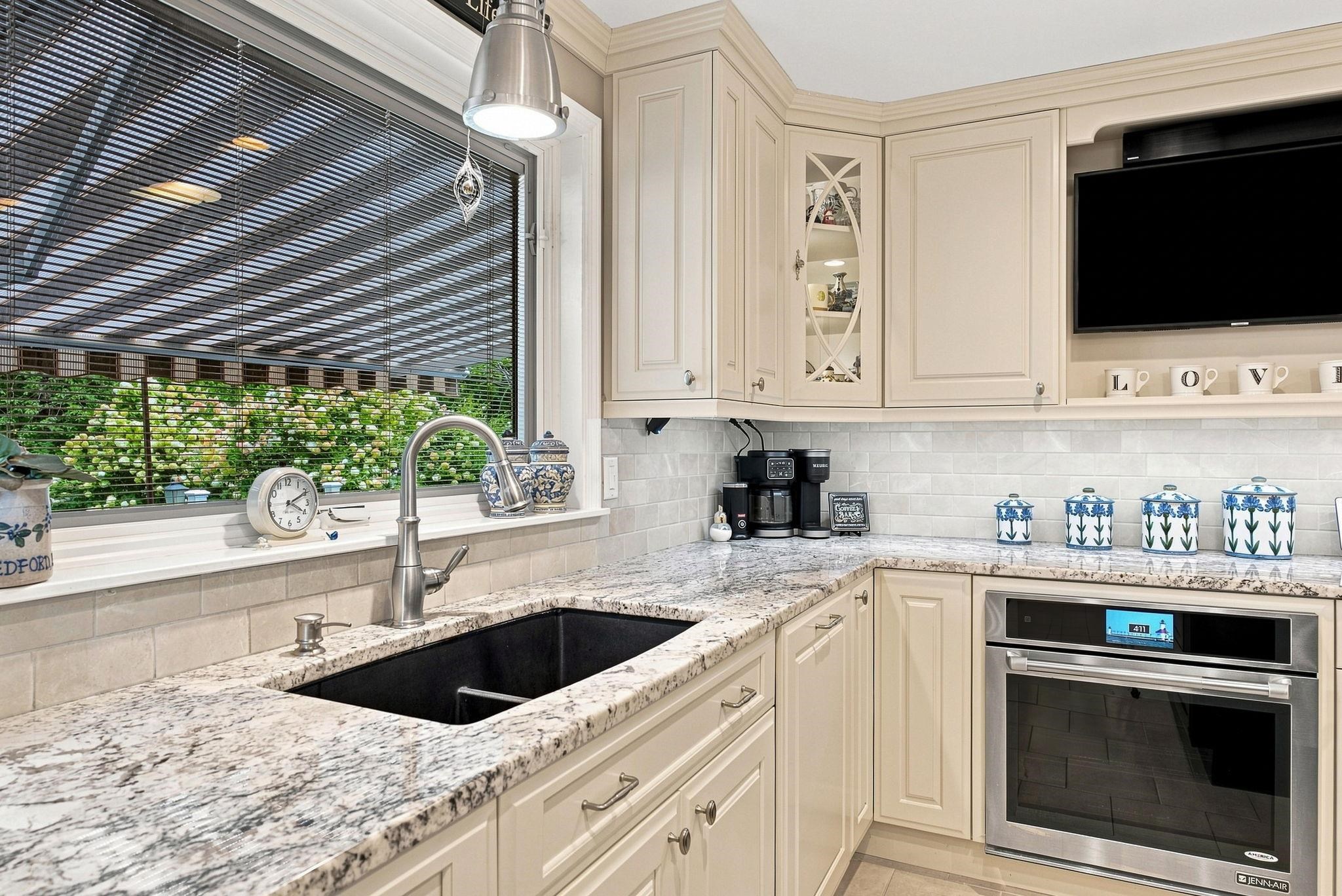9 Rosewell Road Property Photo 17