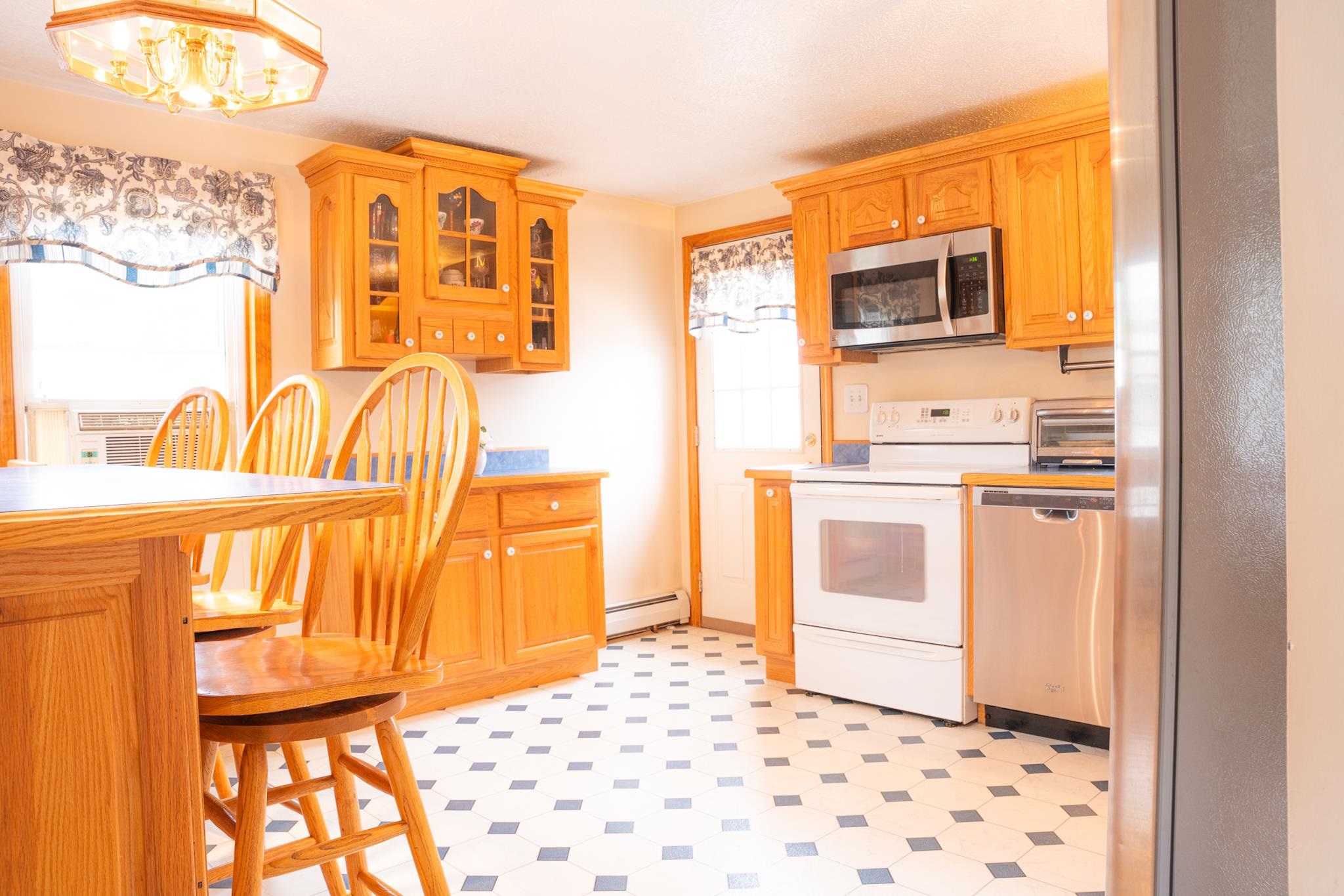 10 Lilac Street Property Photo 8