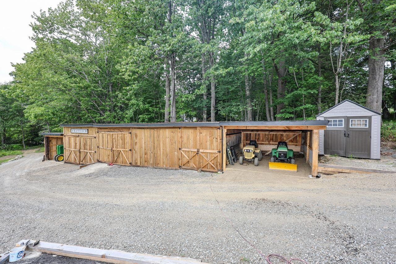 245 Porter Road Property Photo 4