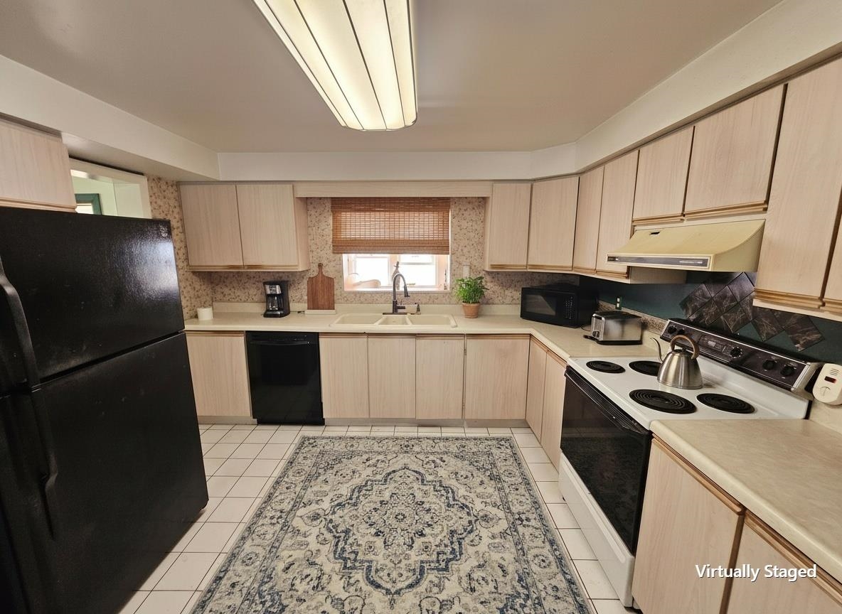 94 Canal Drive Property Photo 14