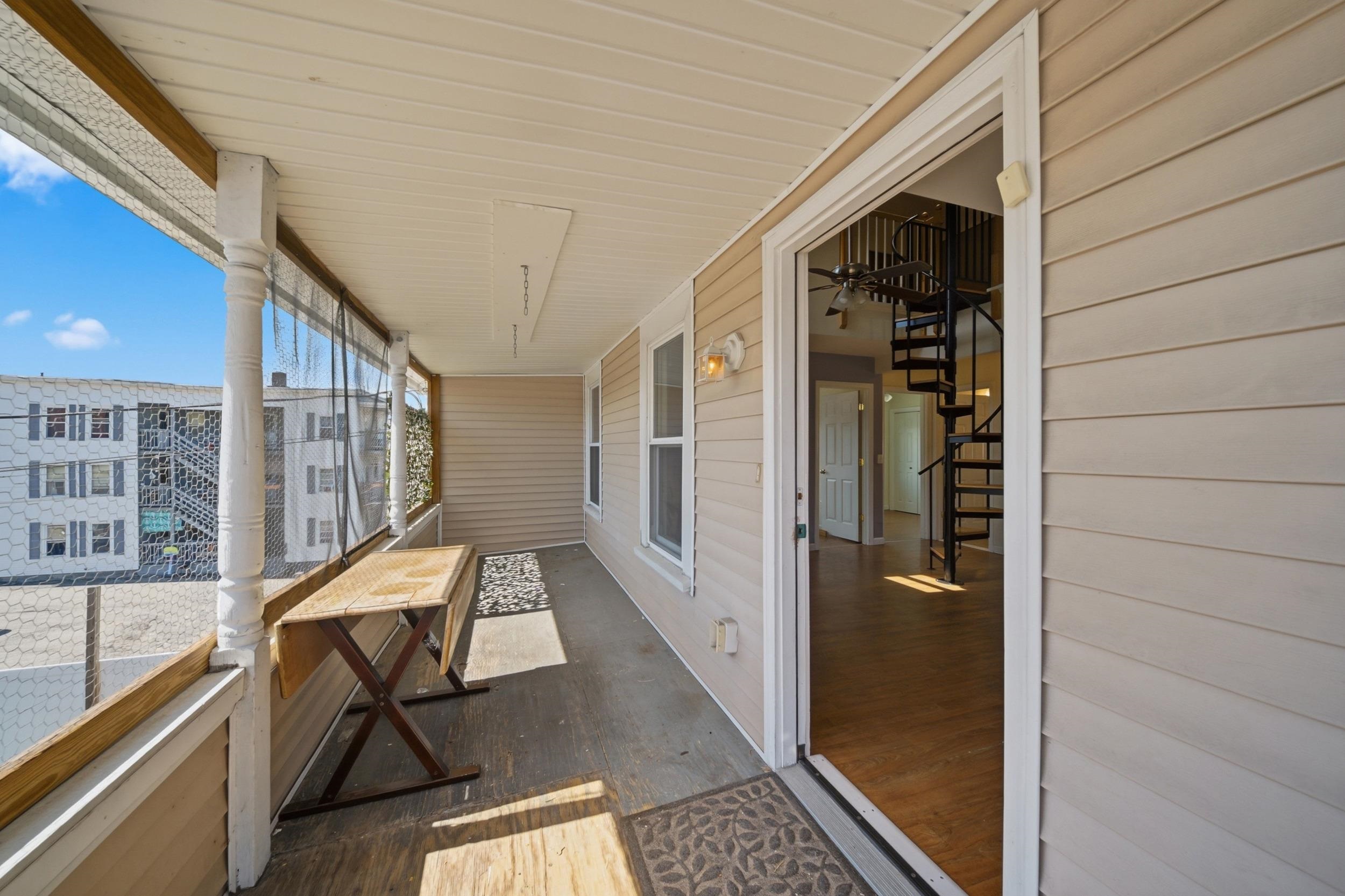 538 Somerville Street Property Photo 10