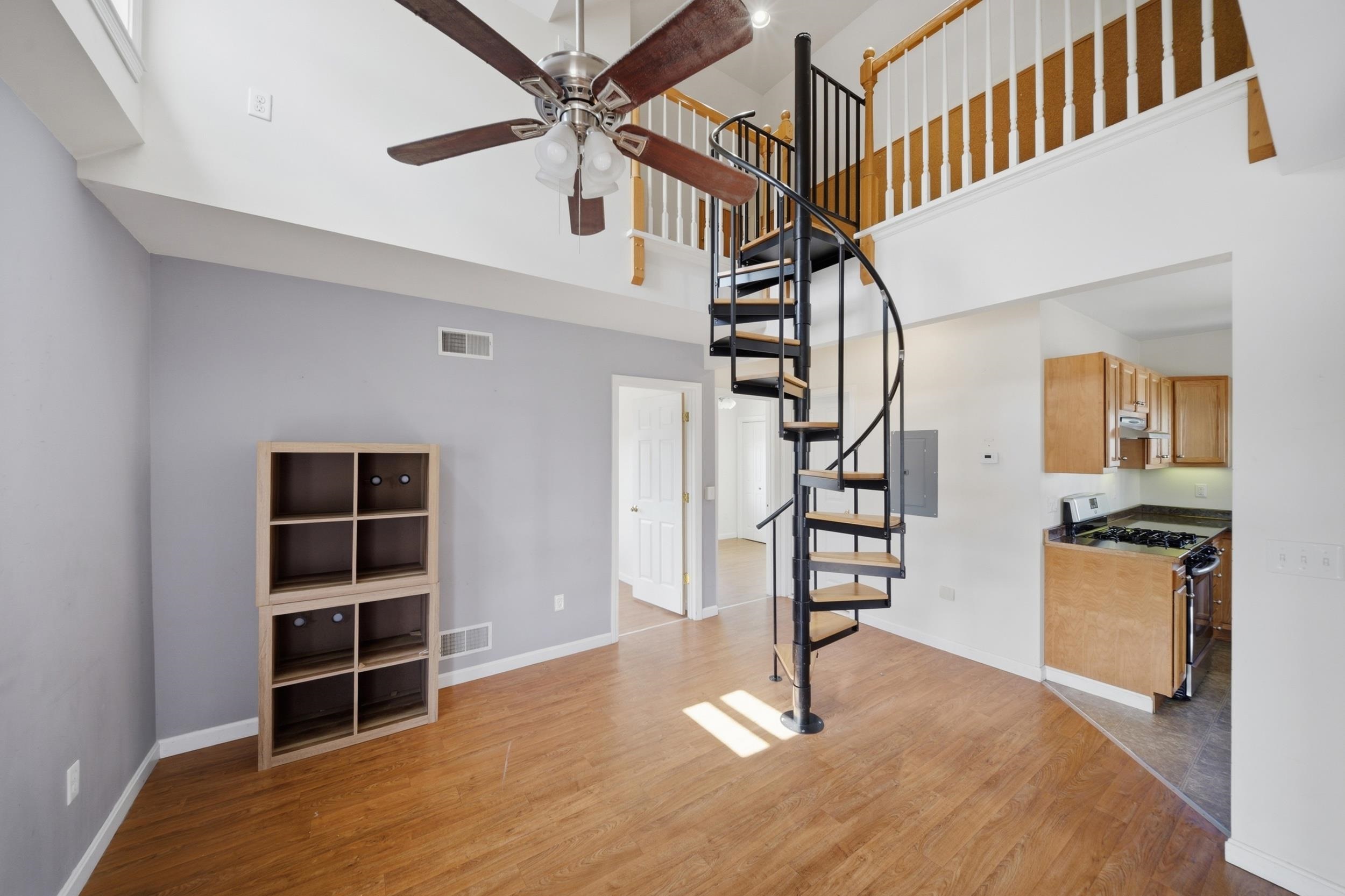 538 Somerville Street Property Photo 15