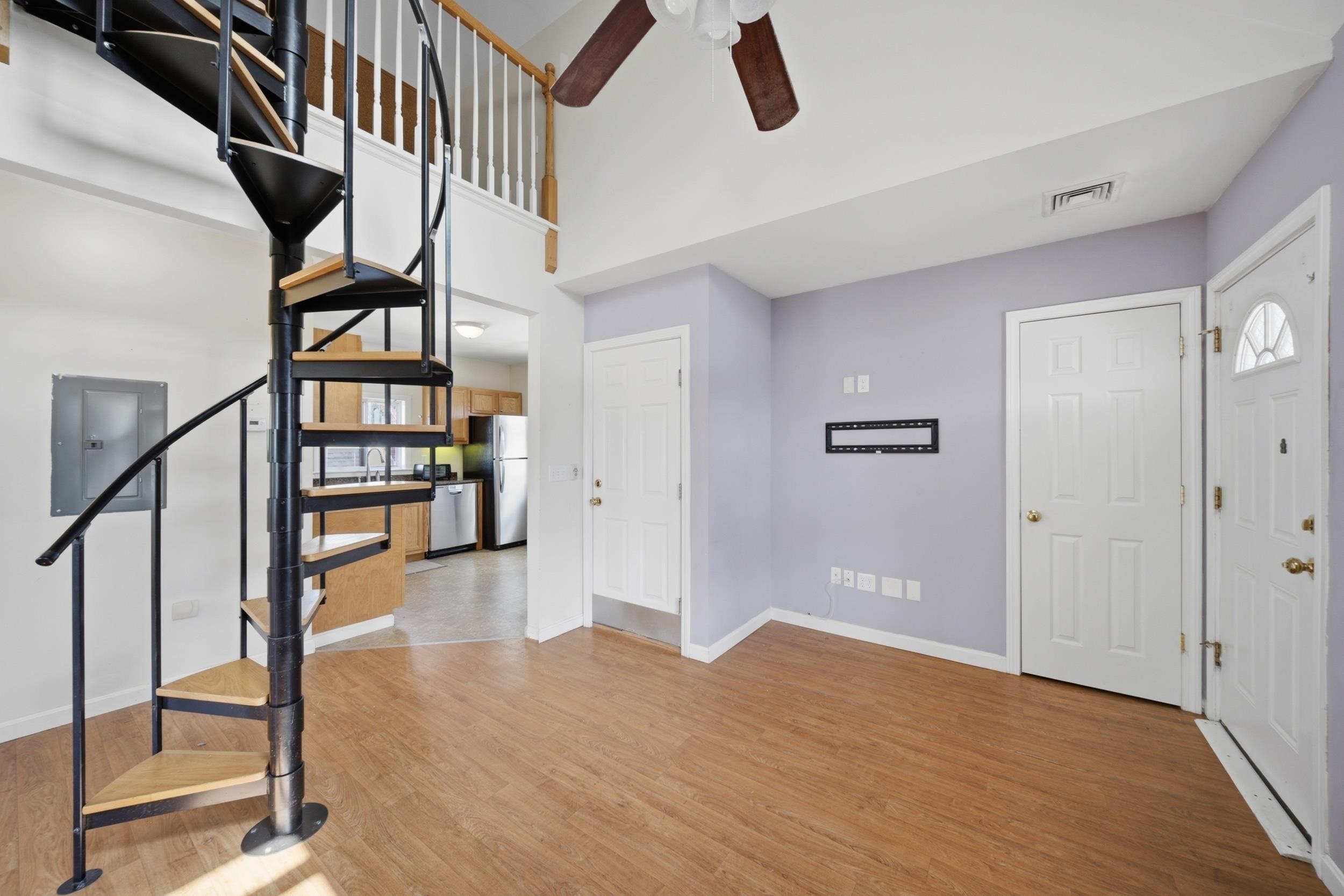 538 Somerville Street Property Photo 16