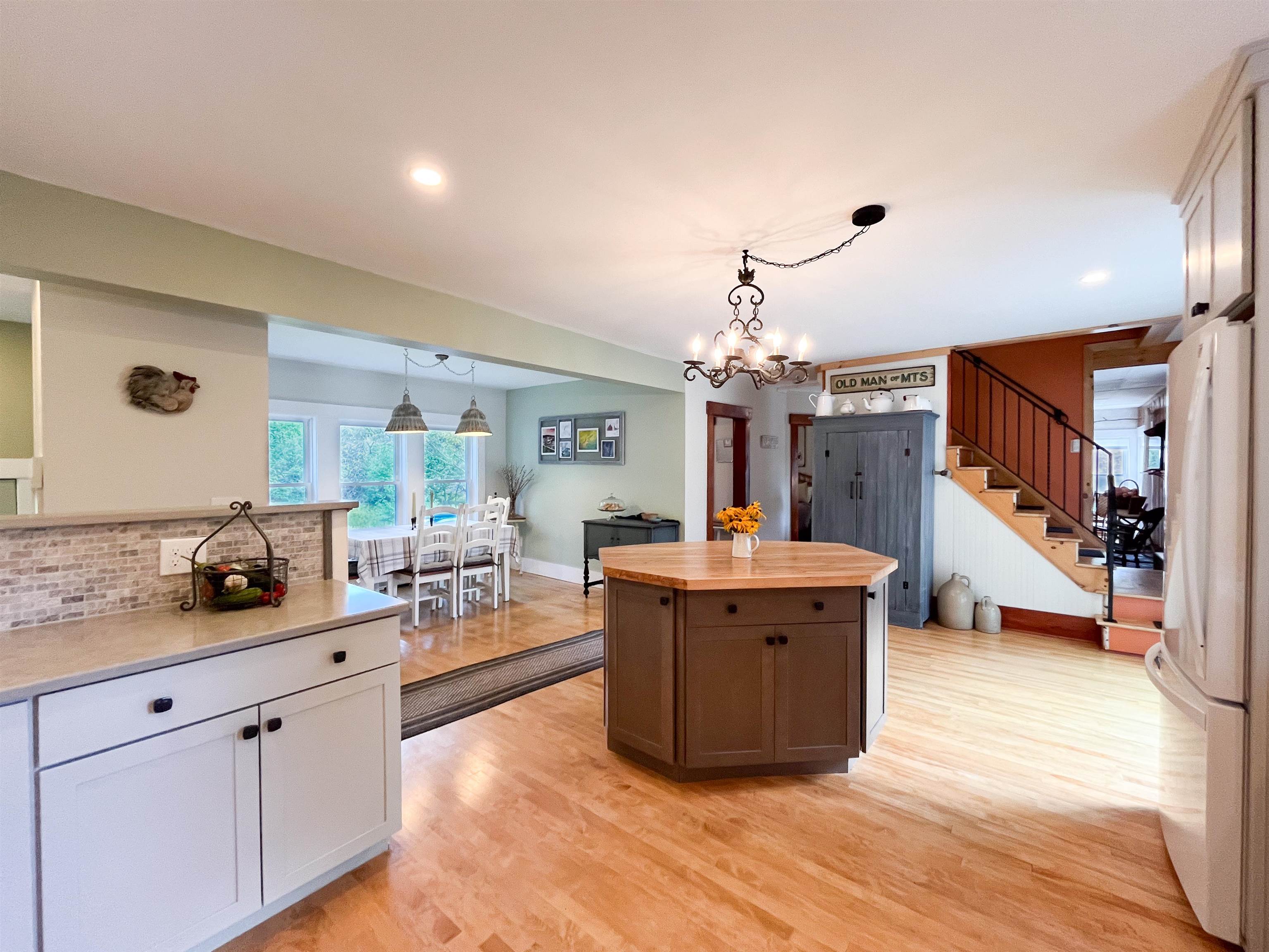 39 Manns Hill Road Property Photo 11