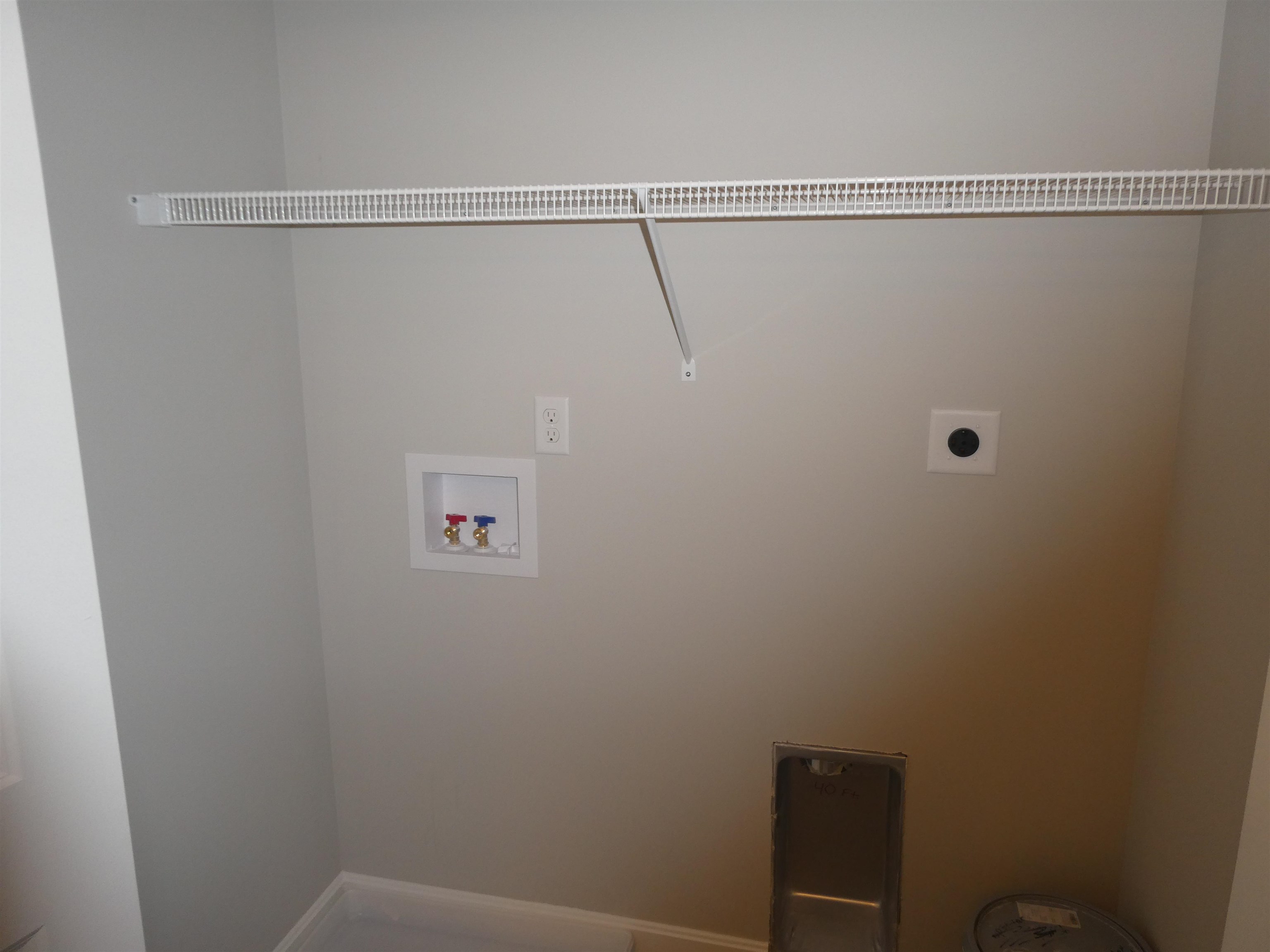379 Concord Street Property Photo 10