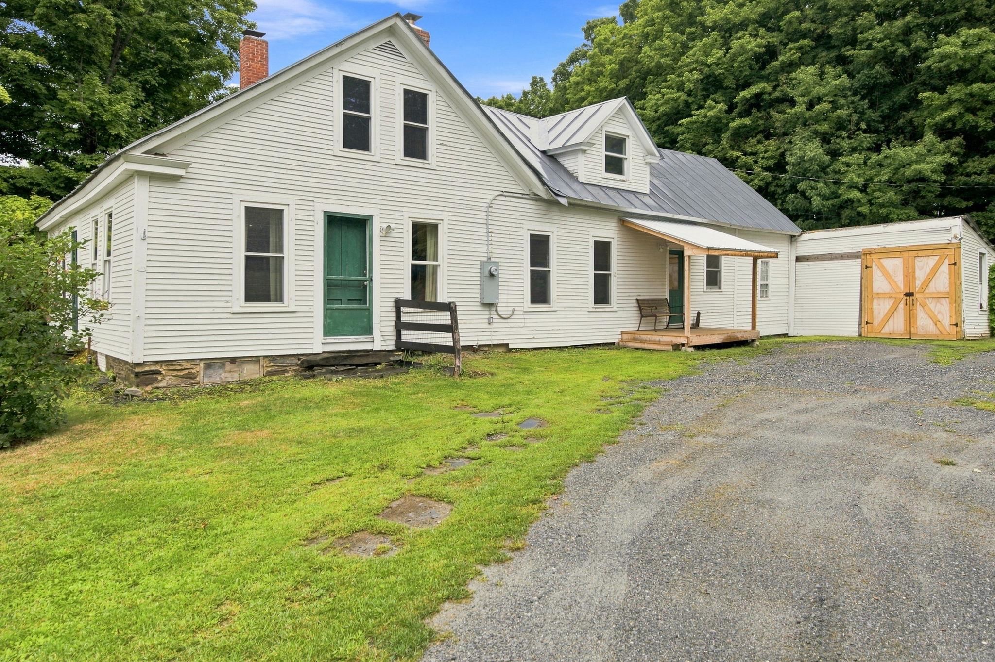 847 Morgan Mile Road Property Photo 3