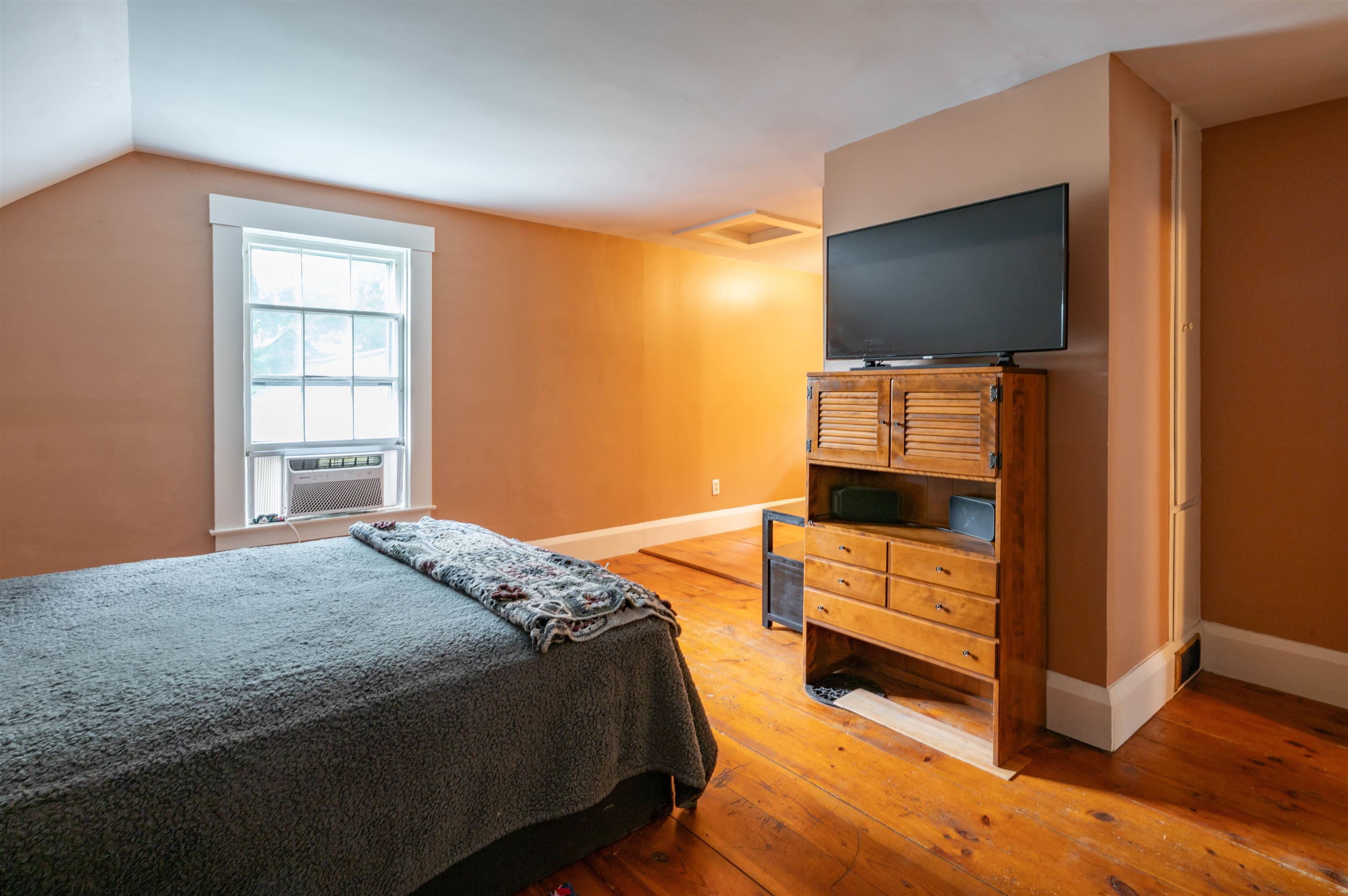 12 Milford Street Property Photo 27