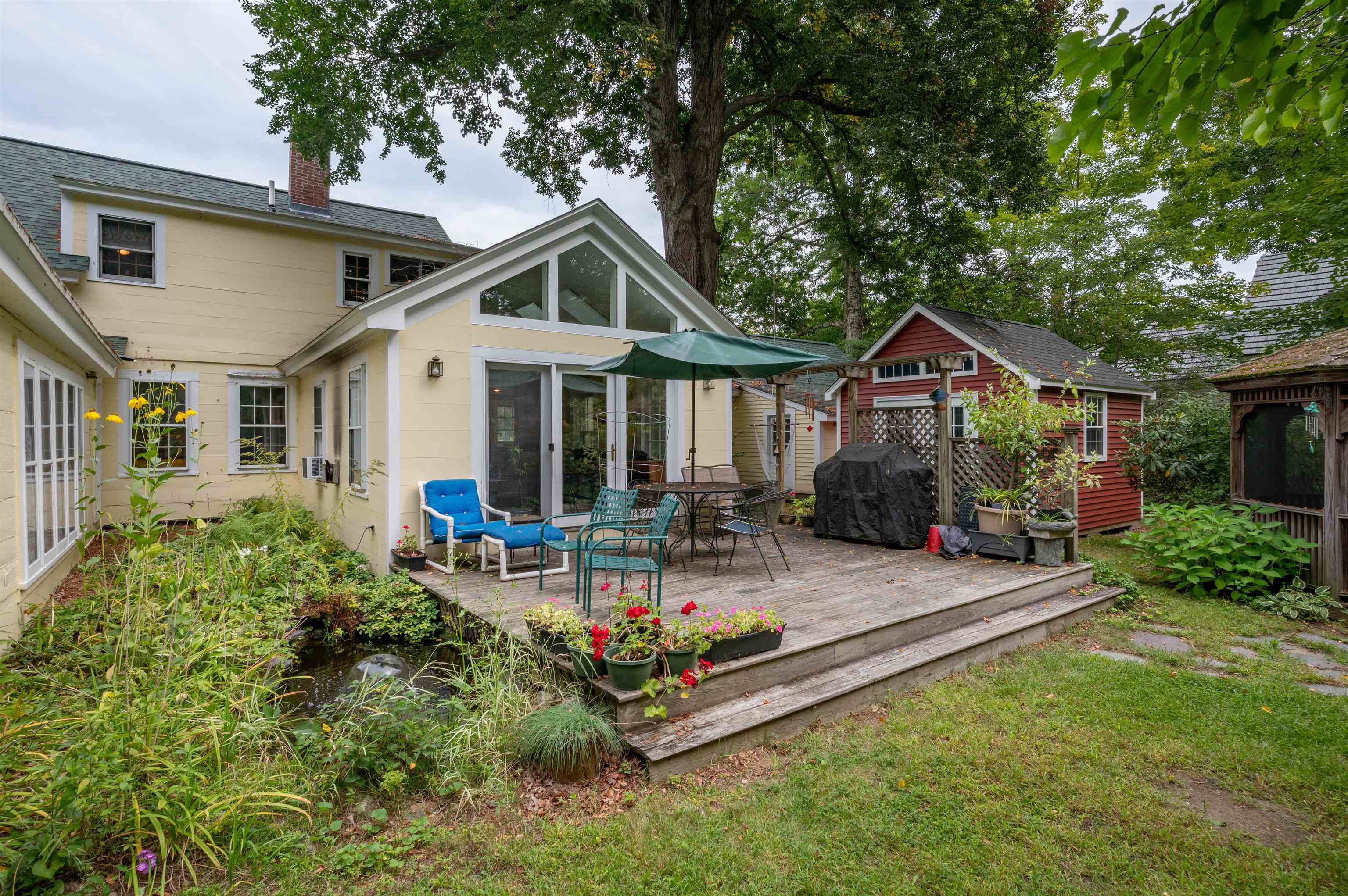 12 Milford Street Property Photo 39