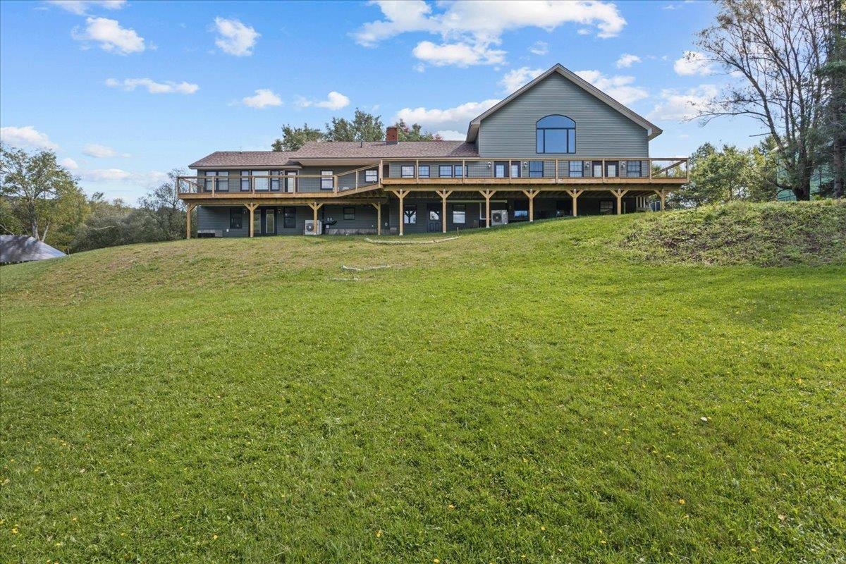 898 Gonyeau Road Property Photo 5