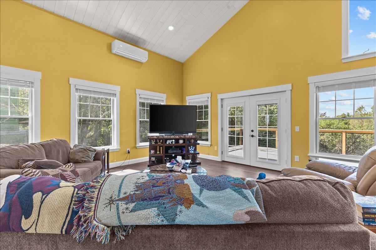 898 Gonyeau Road Property Photo 15