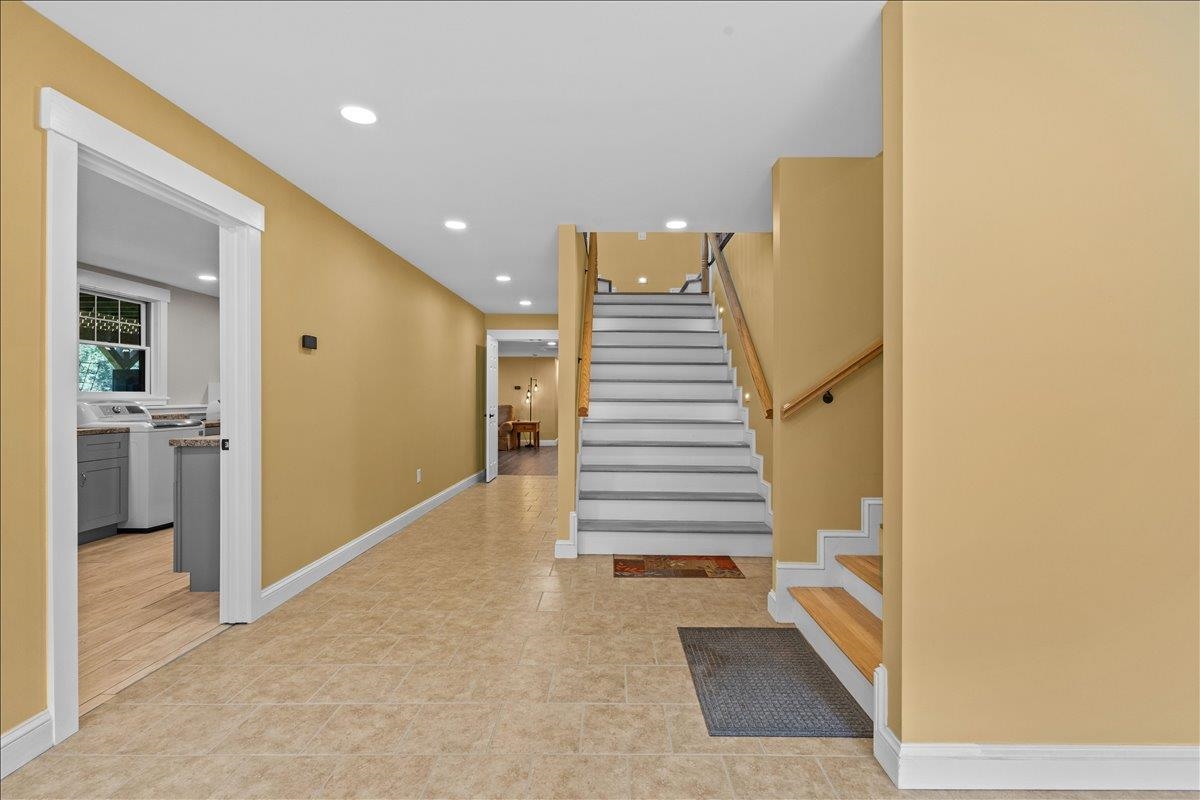 898 Gonyeau Road Property Photo 27