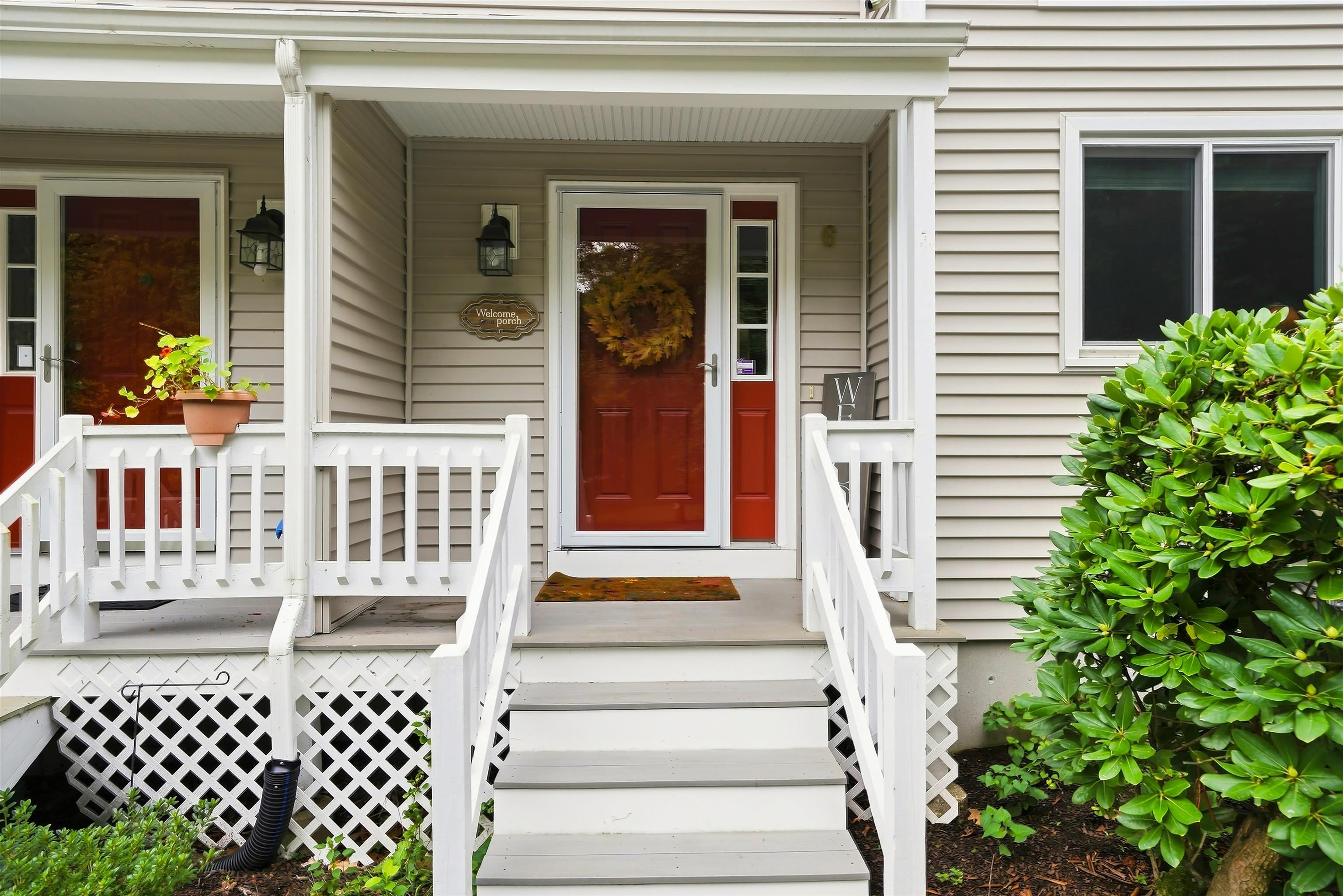 8 Standish Way Property Photo 3