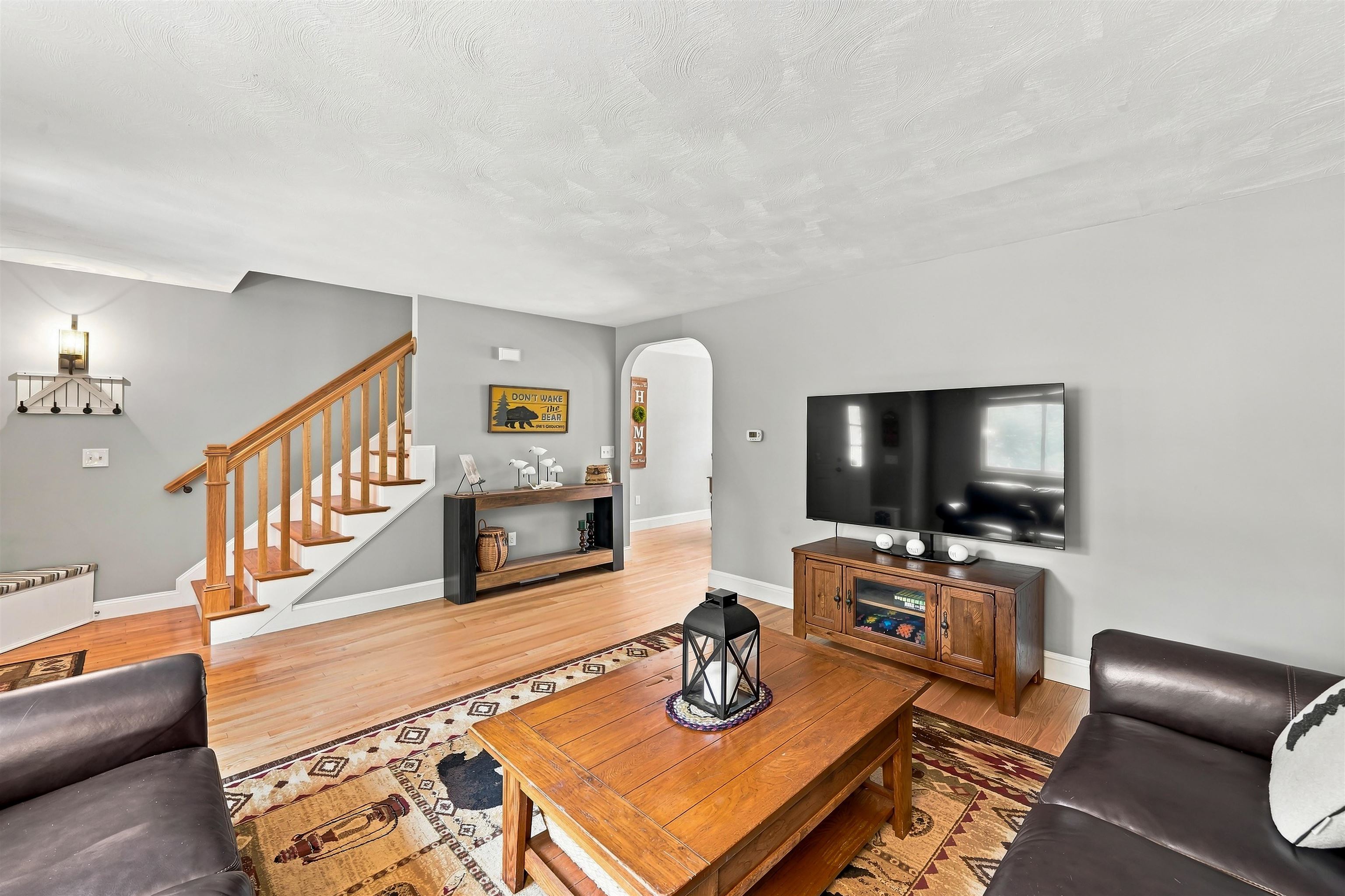 8 Standish Way Property Photo 8