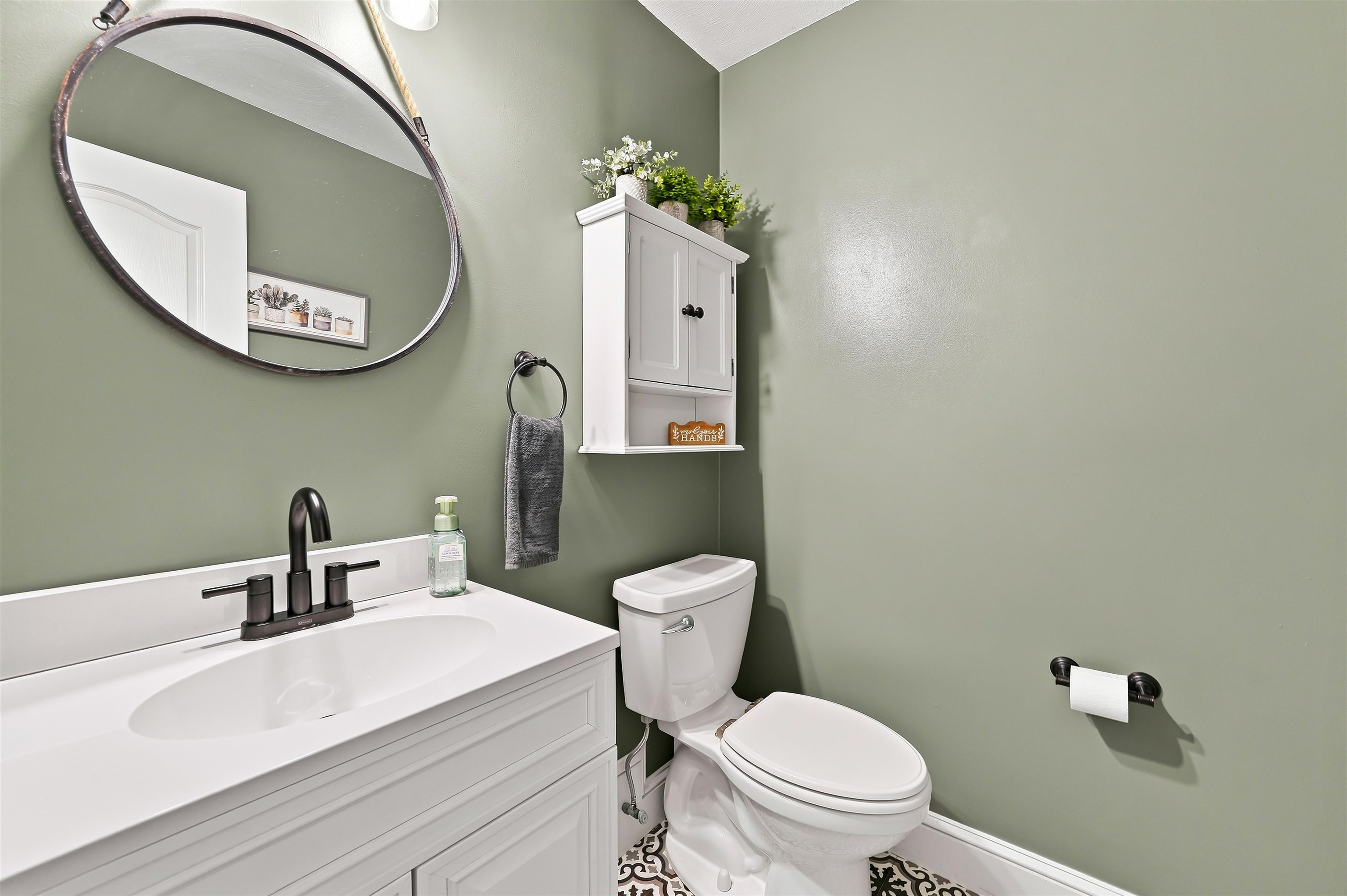 8 Standish Way Property Photo 19