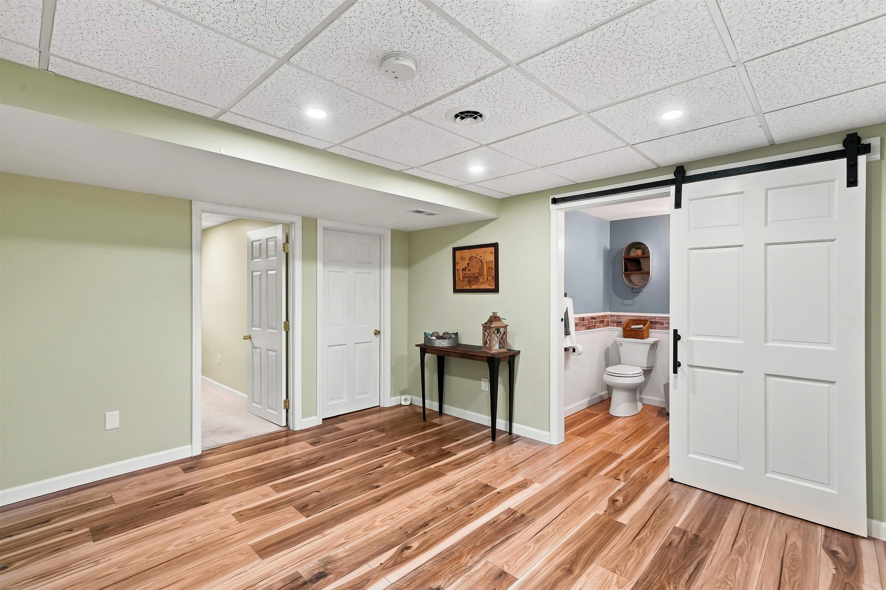8 Standish Way Property Photo 32