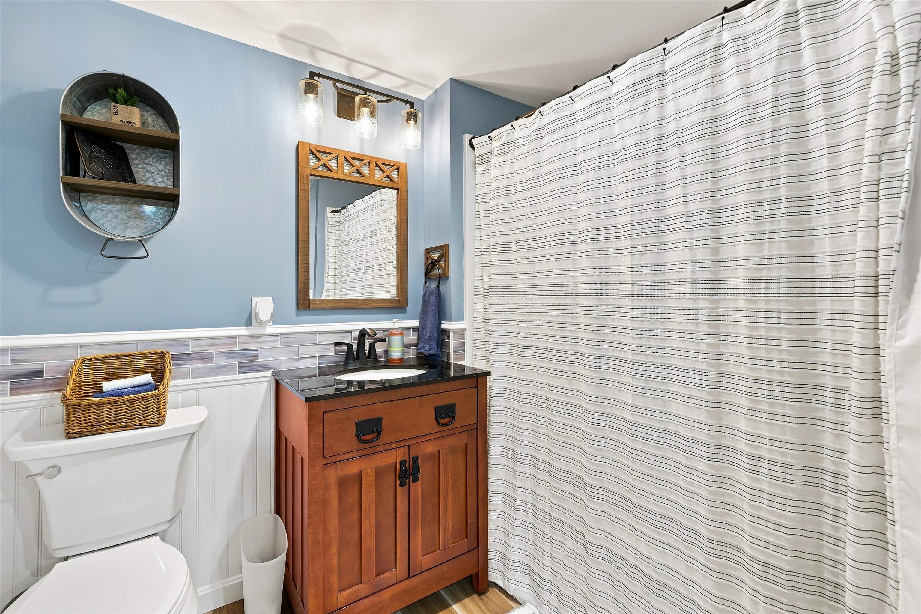 8 Standish Way Property Photo 37