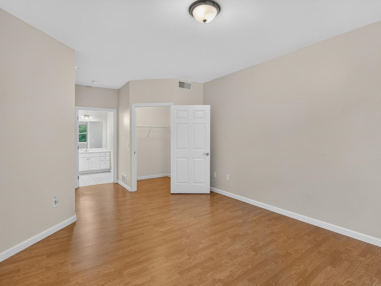 99 Eldredge Street Property Photo 8