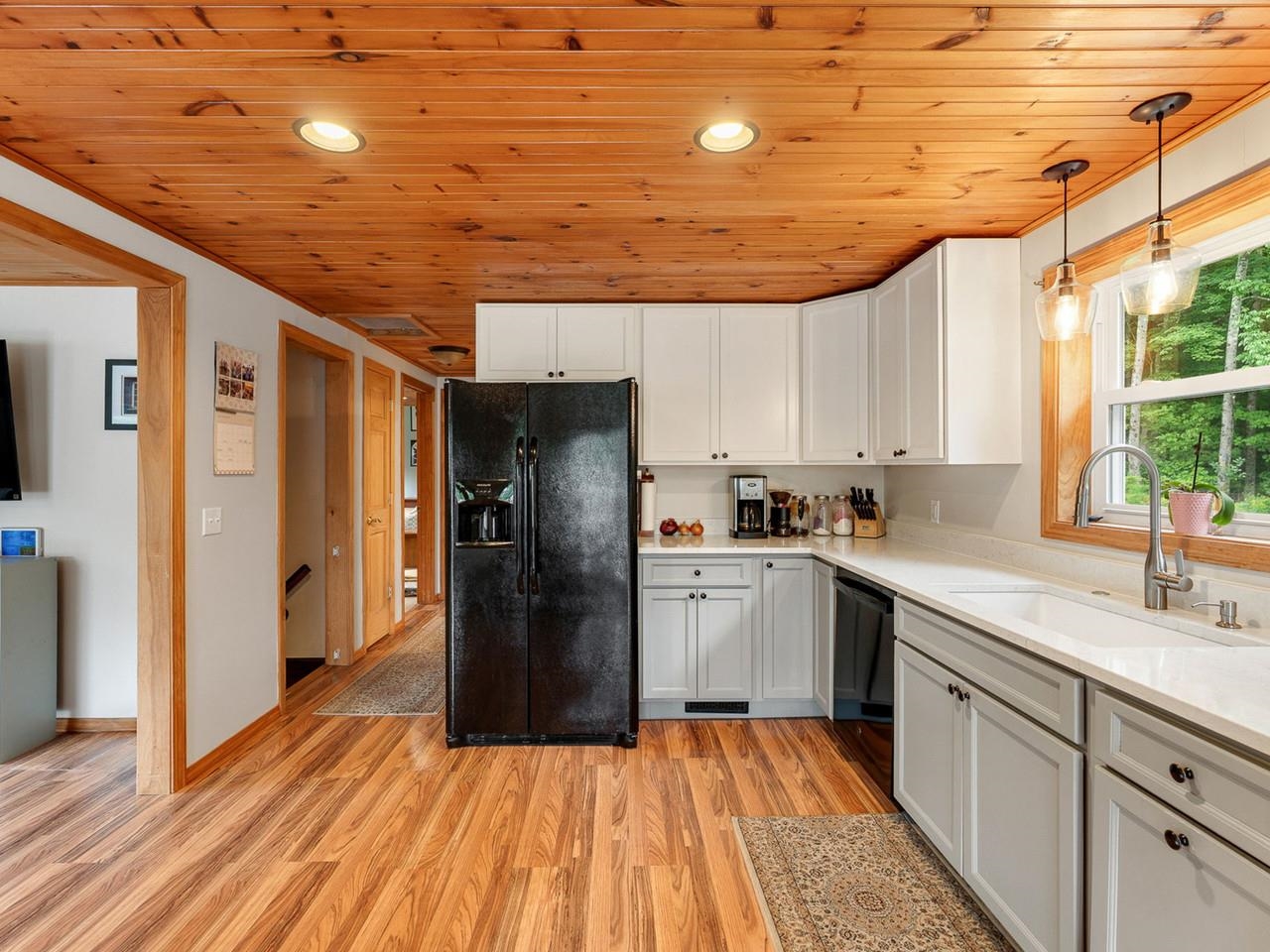 102 North Spruce Haven Road Property Photo 6