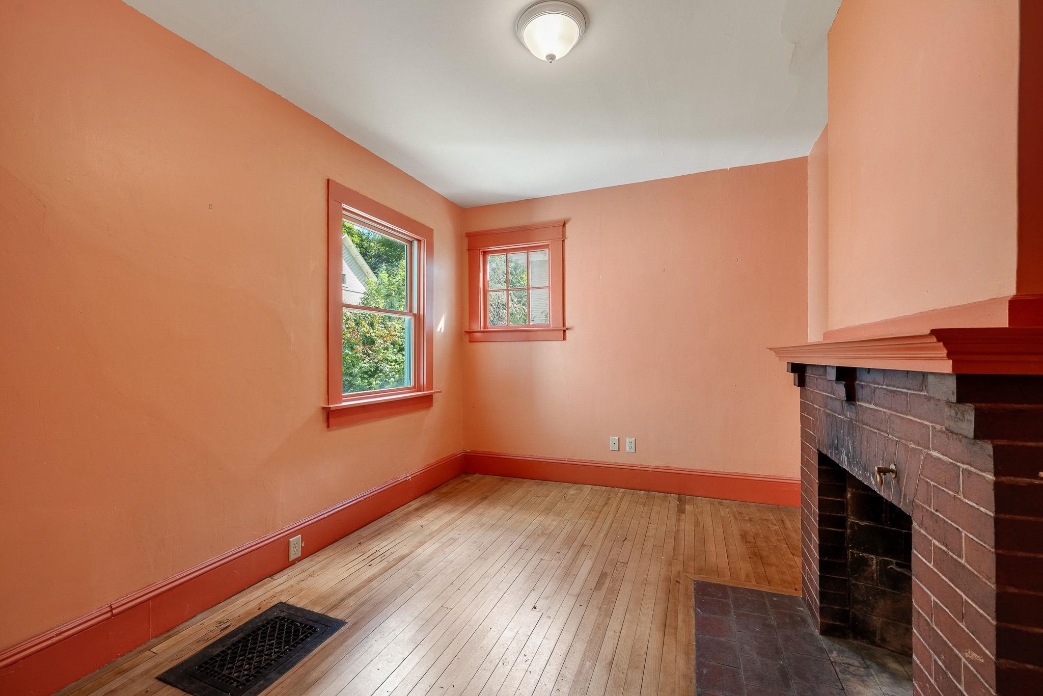 173 Central Street Property Photo 30