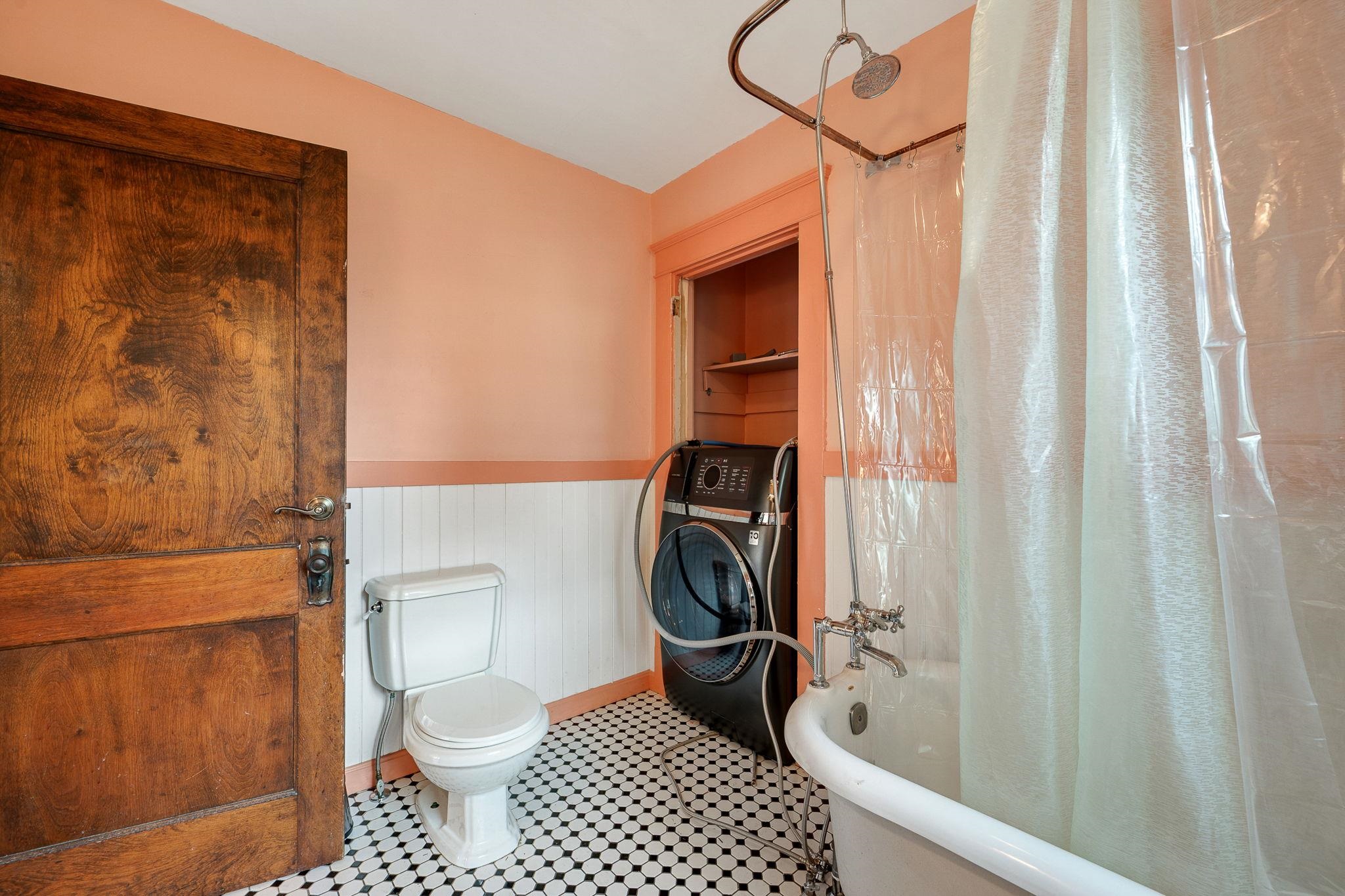 173 Central Street Property Photo 42
