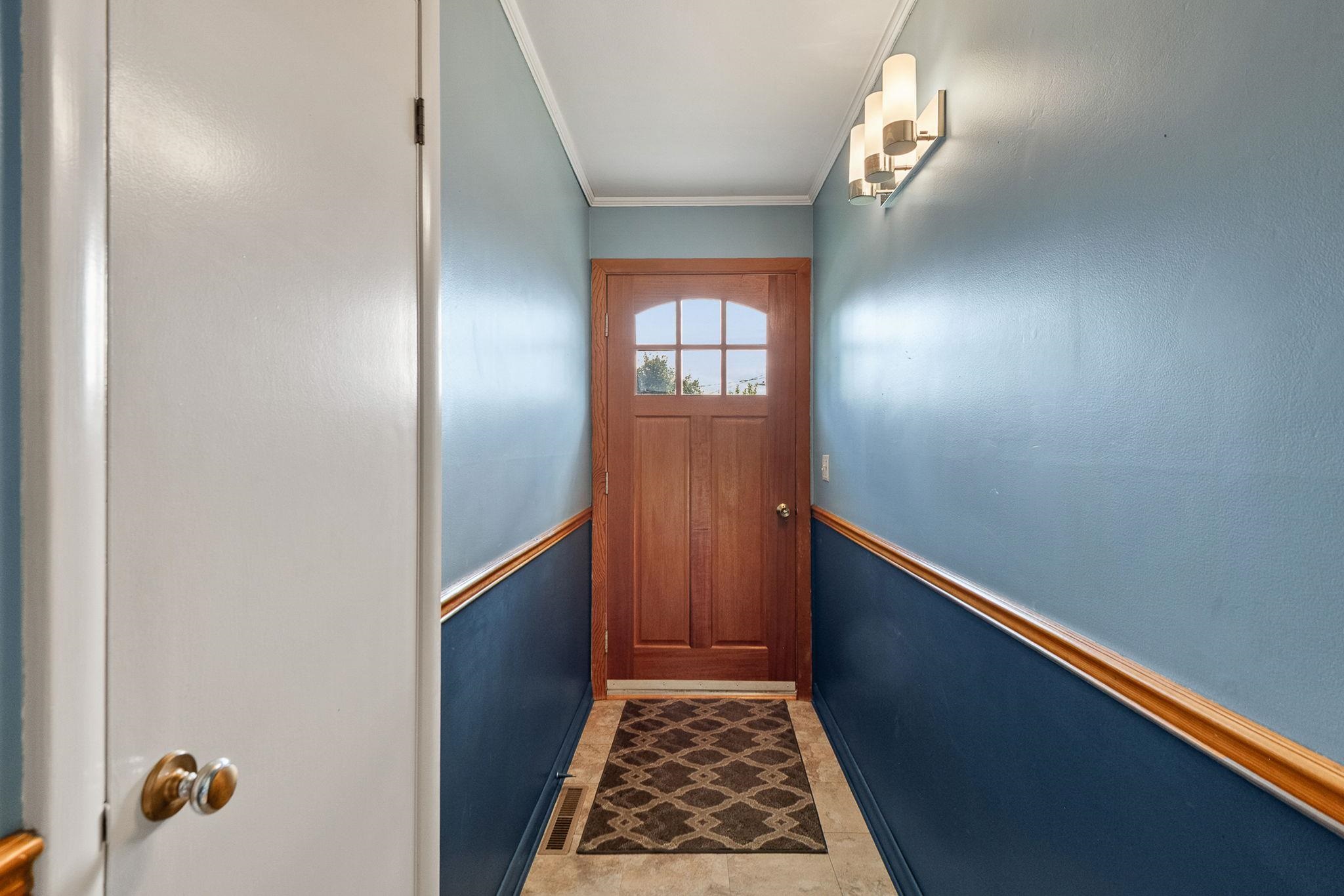 12 Grandview Avenue Property Photo 4