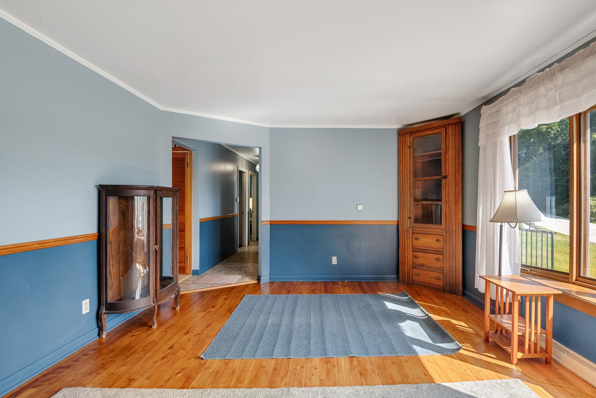 12 Grandview Avenue Property Photo 8