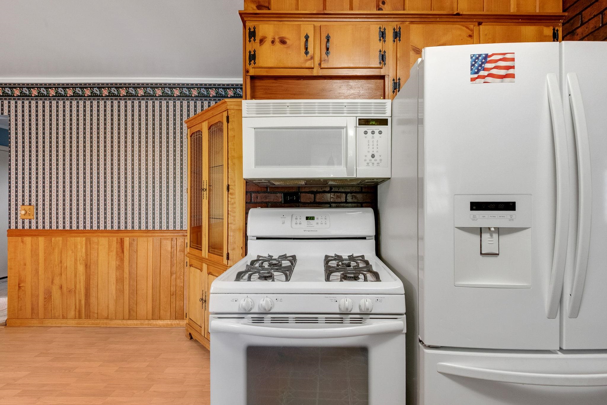 12 Grandview Avenue Property Photo 18