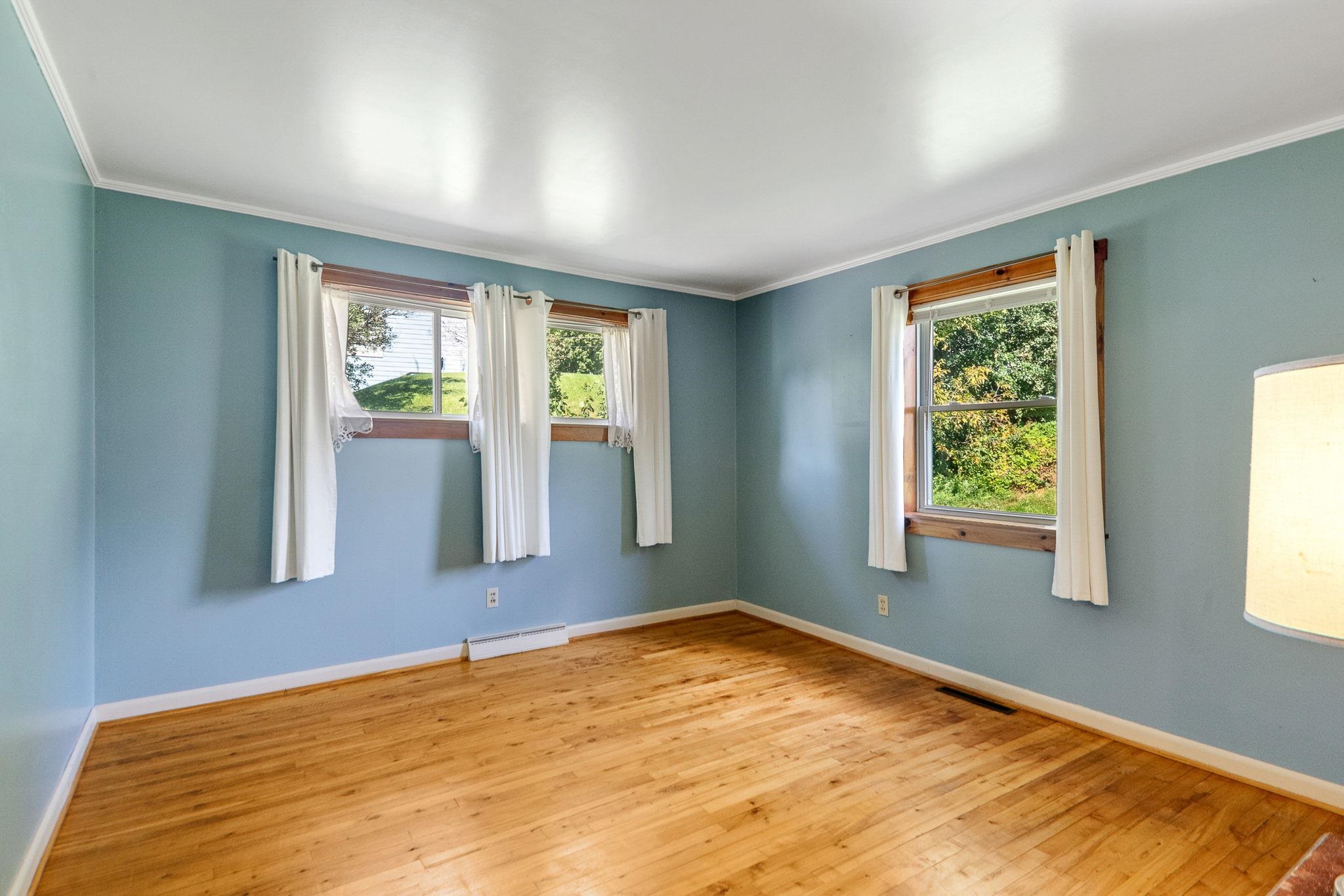 12 Grandview Avenue Property Photo 25
