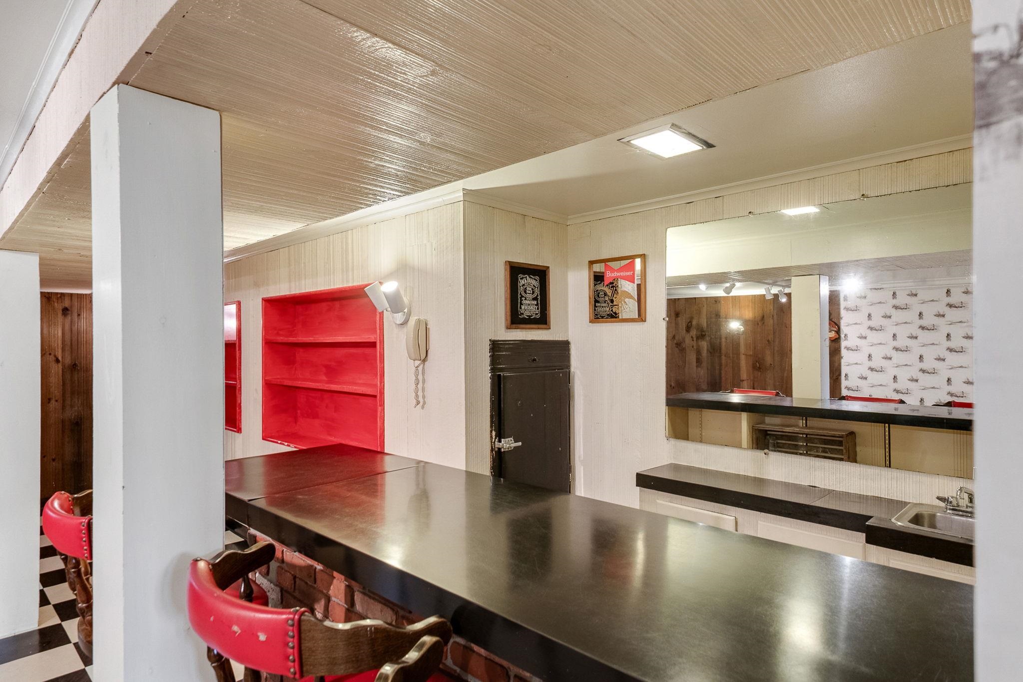 12 Grandview Avenue Property Photo 35