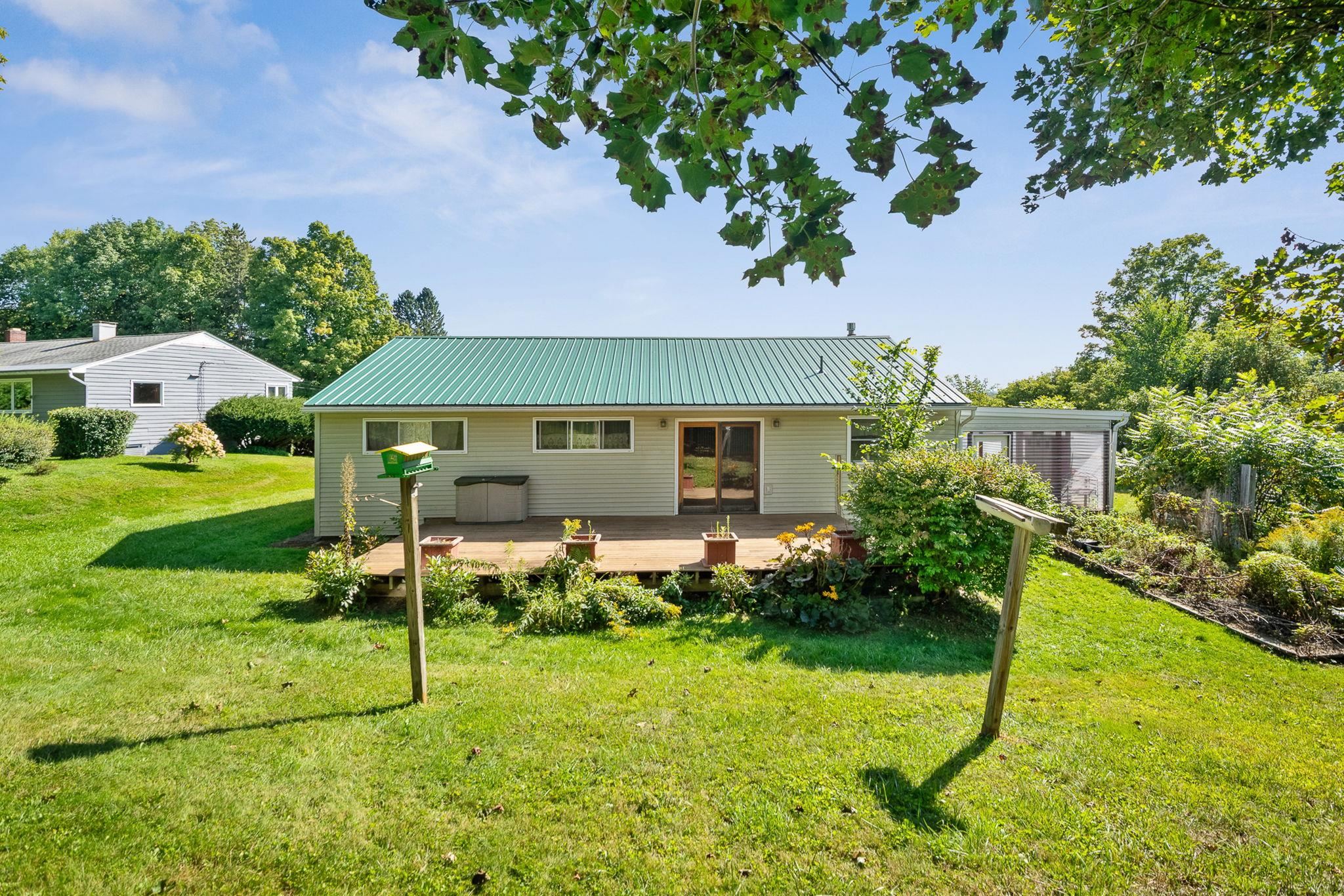 12 Grandview Avenue Property Photo 39