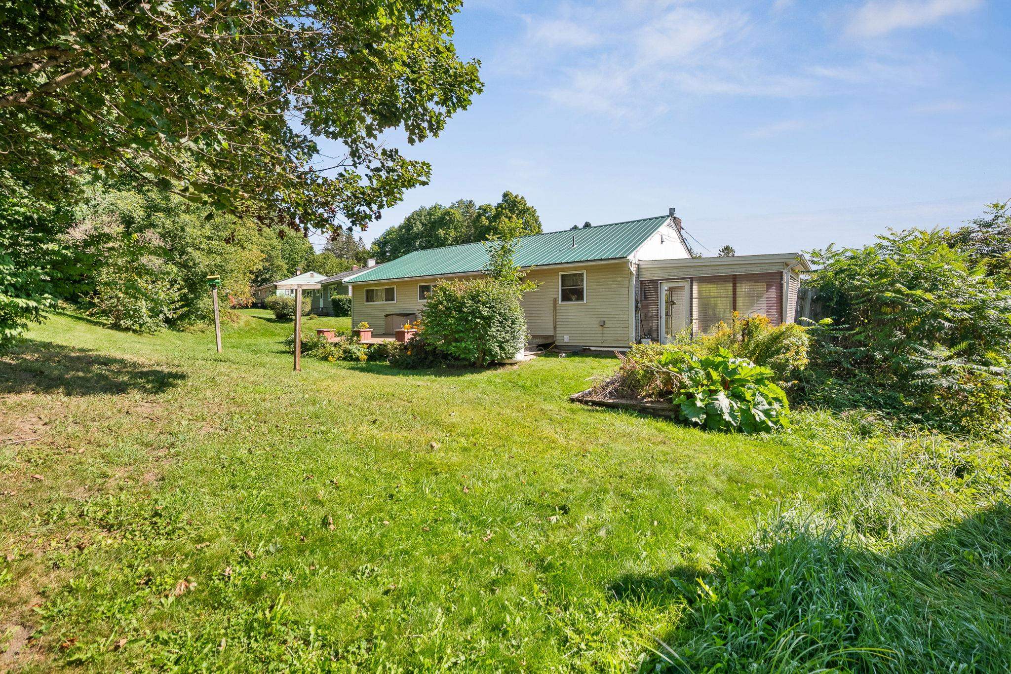 12 Grandview Avenue Property Photo 40