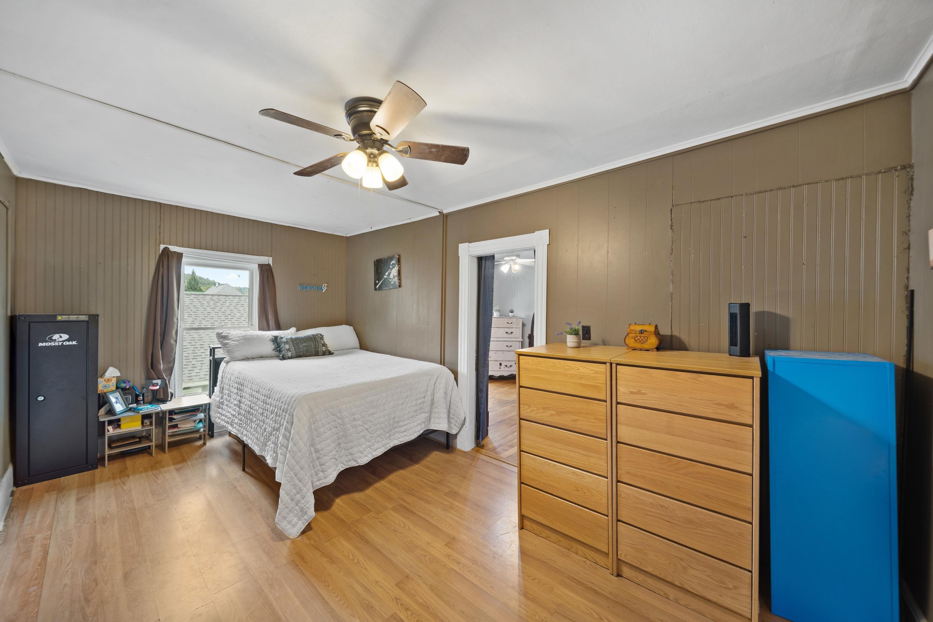 83 Spring Street Property Photo 22