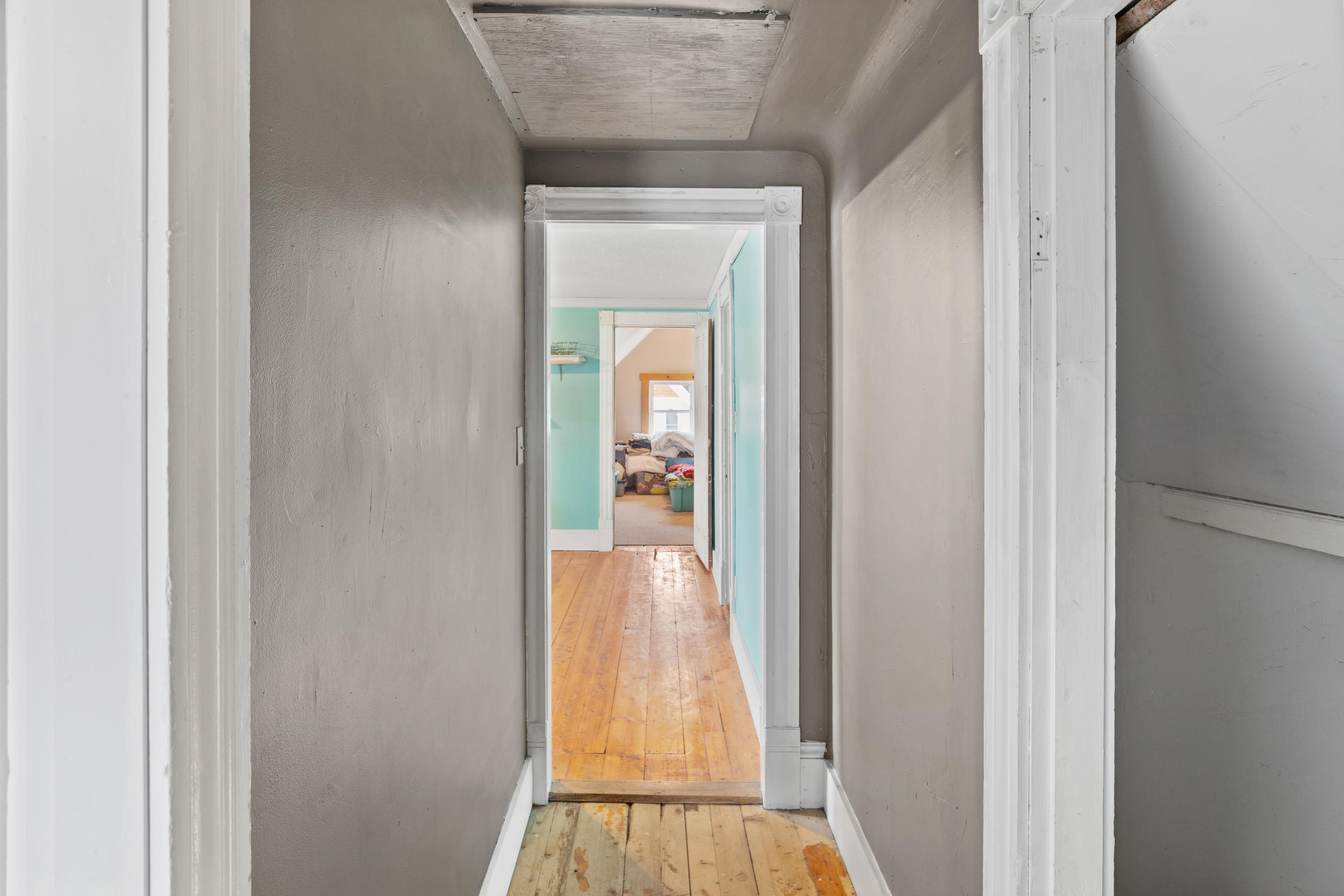 83 Spring Street Property Photo 32
