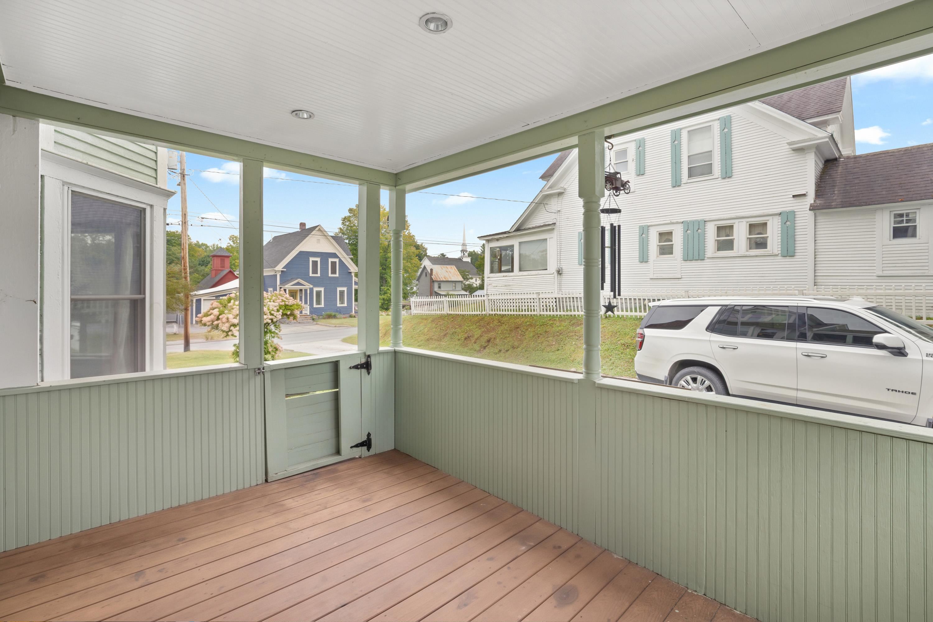 83 Spring Street Property Photo 39