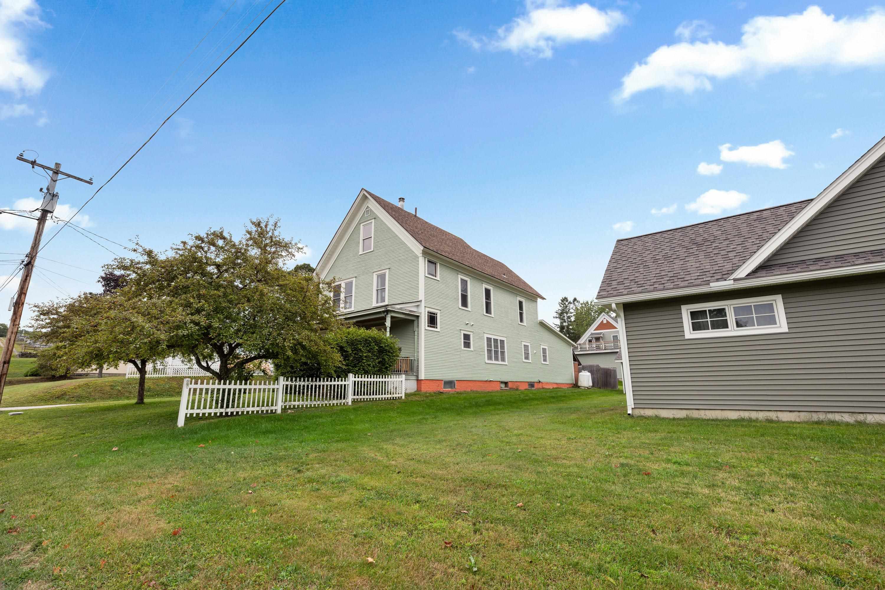 83 Spring Street Property Photo 42