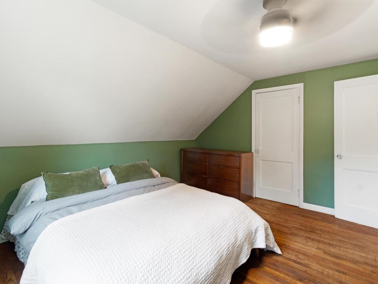 48 Pleasant Street Property Photo 27