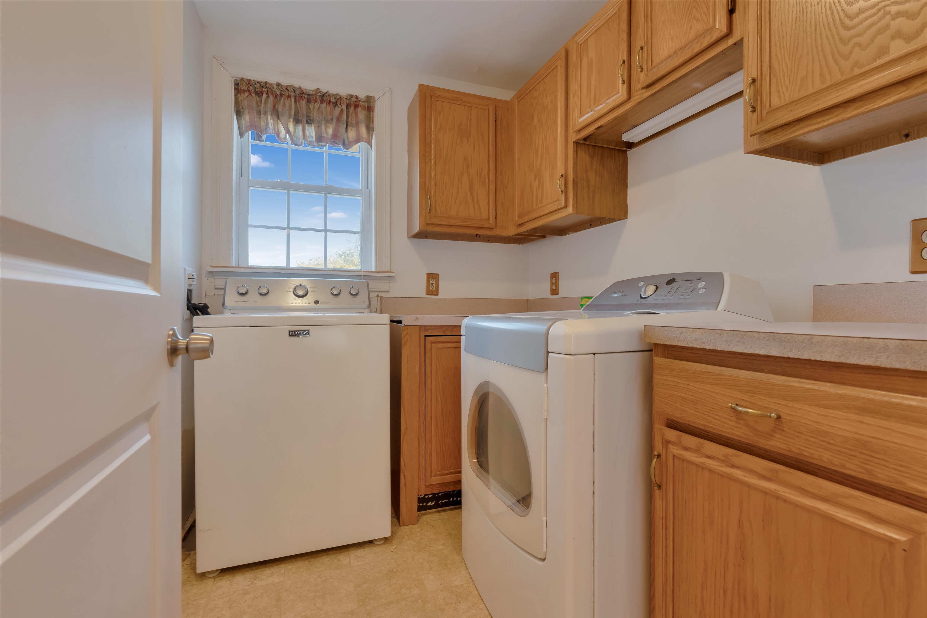 206 County Farm Cross Road Property Photo 18