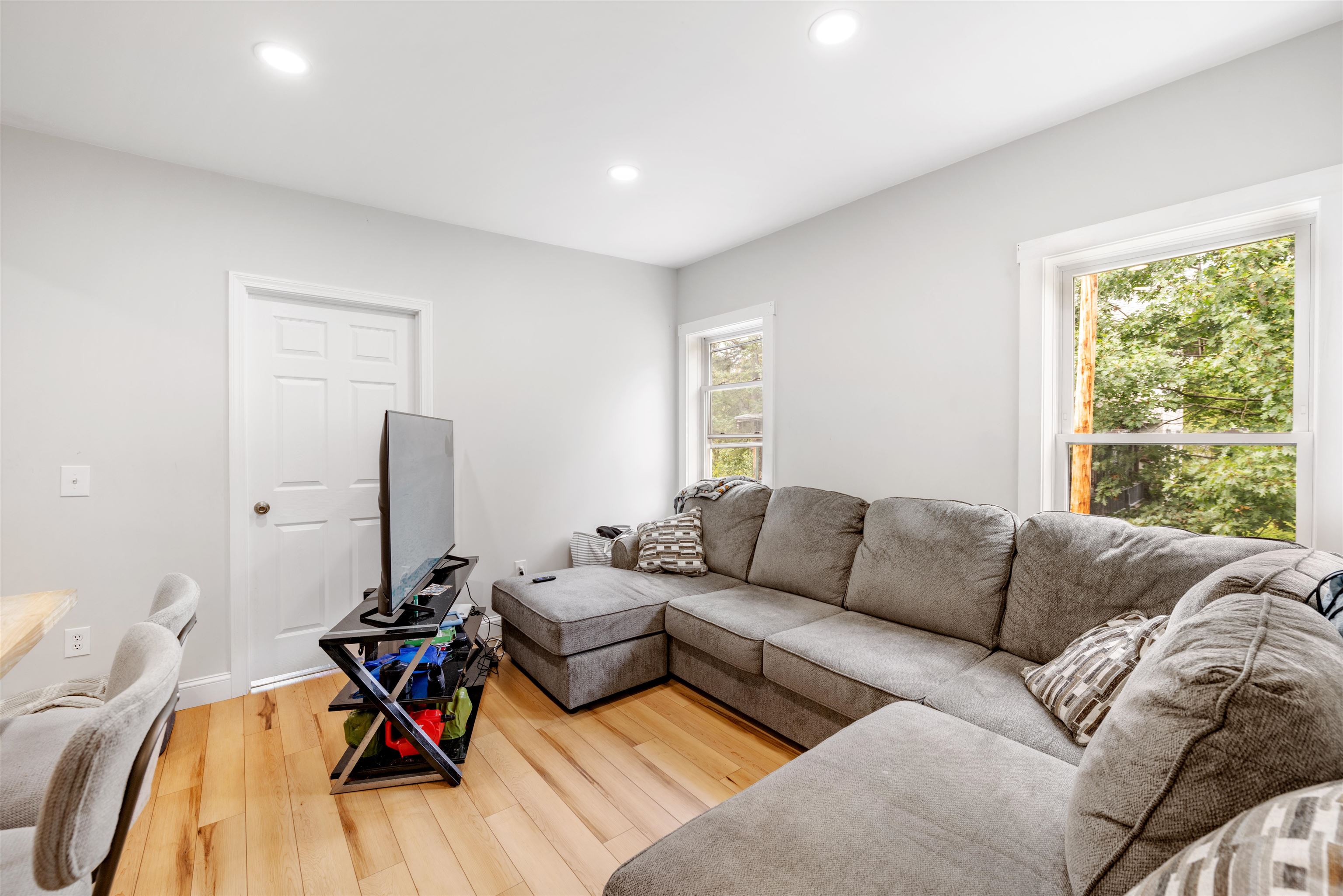 30 Elm Street Property Photo 17