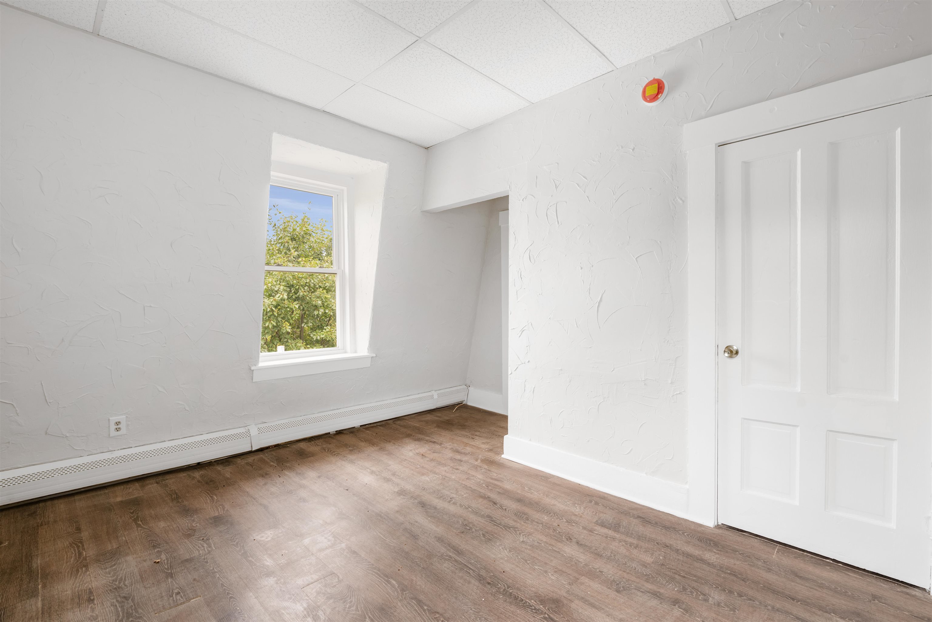 30 Elm Street Property Photo 32