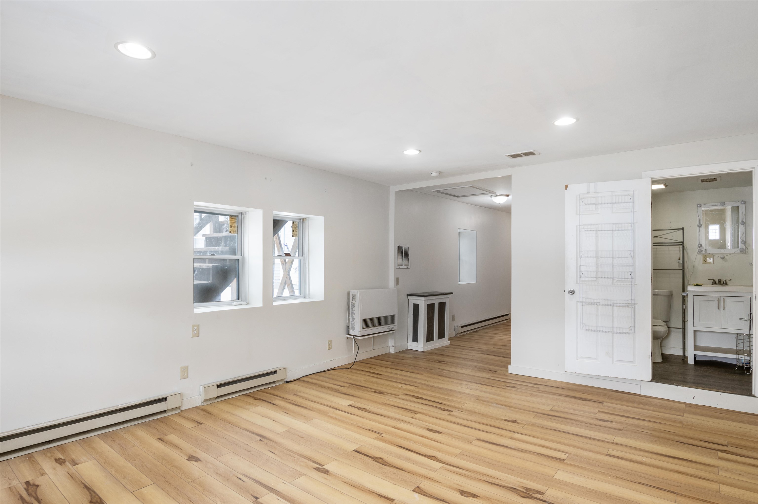 30 Elm Street Property Photo 34