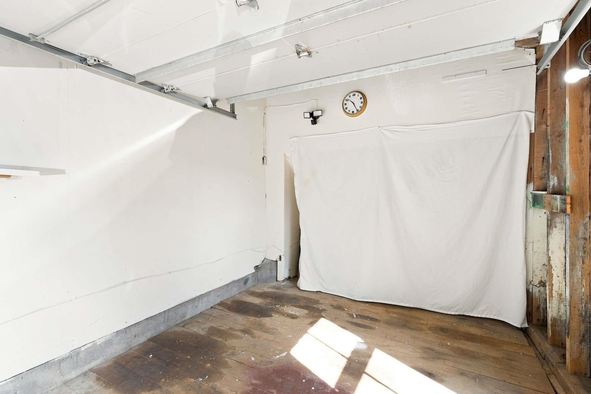 8 Old Coach Road Property Photo 34